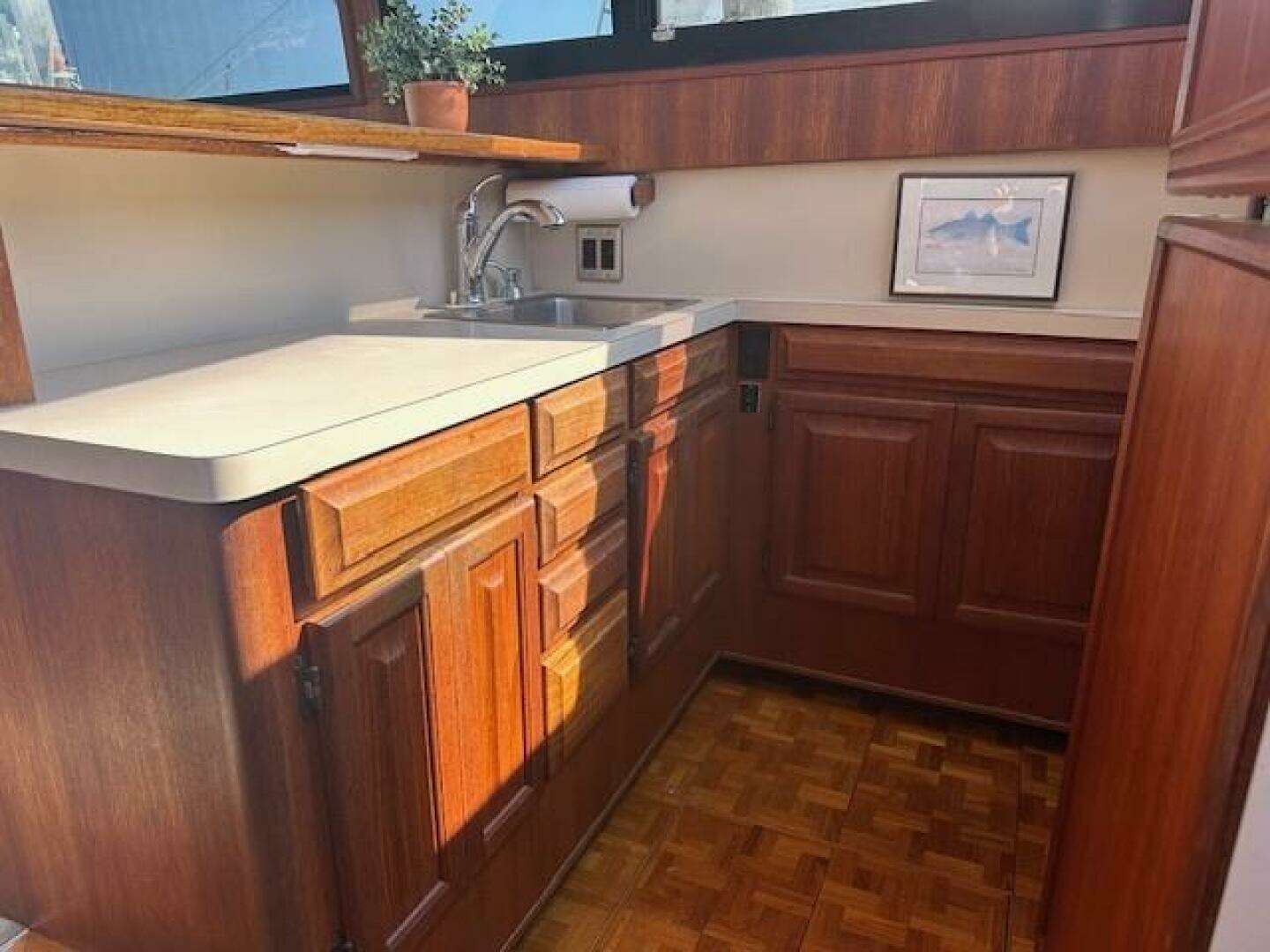 1988 Viking 45 Convertible - Image 11