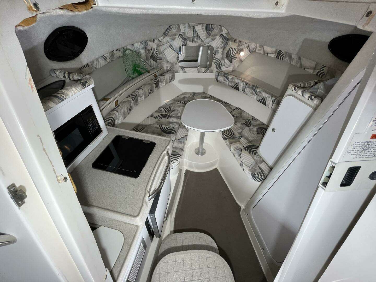 2001 Wellcraft 270 Coastal - Image 27
