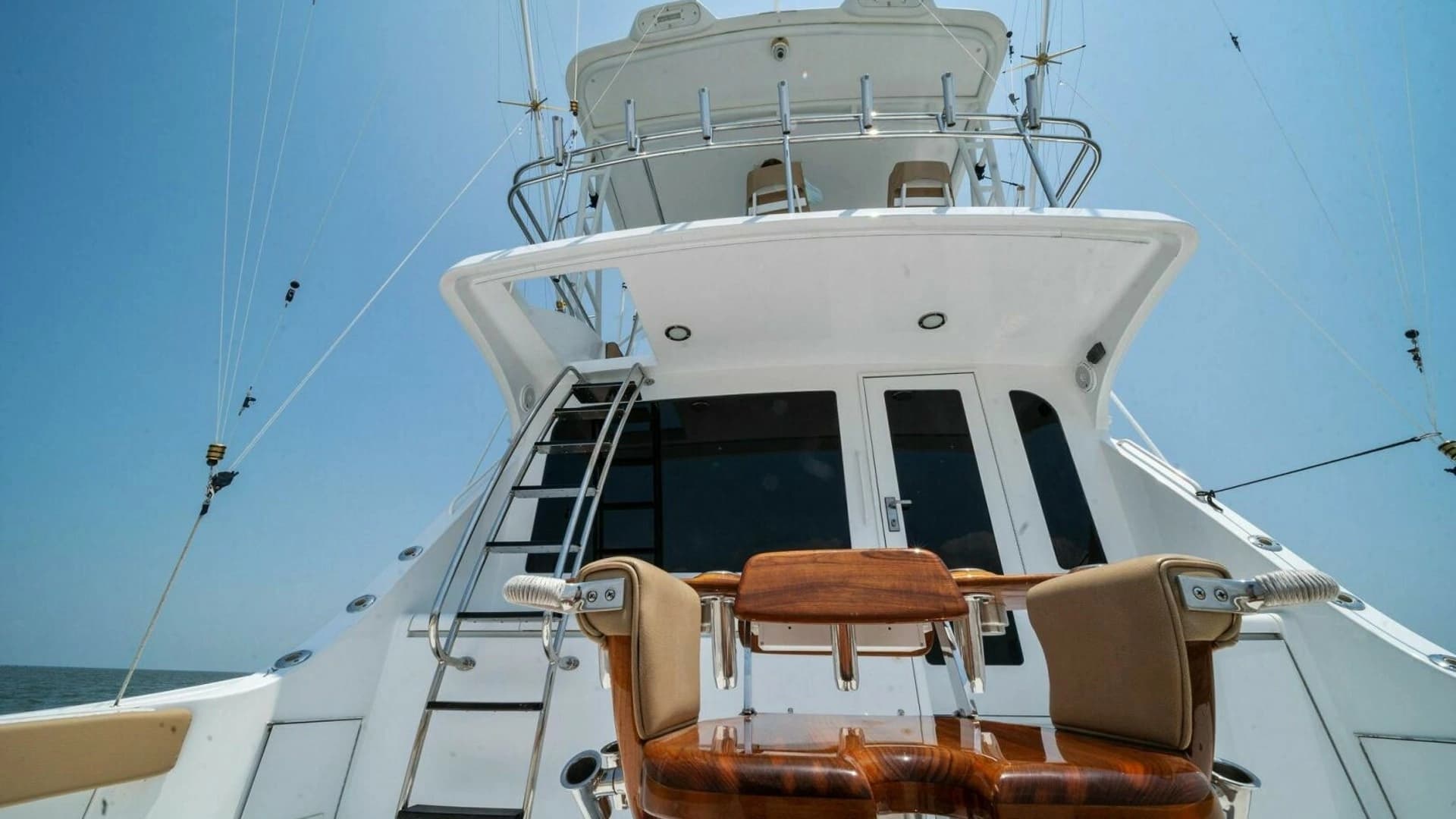 2003 Hatteras 54 Convertible - Image 43