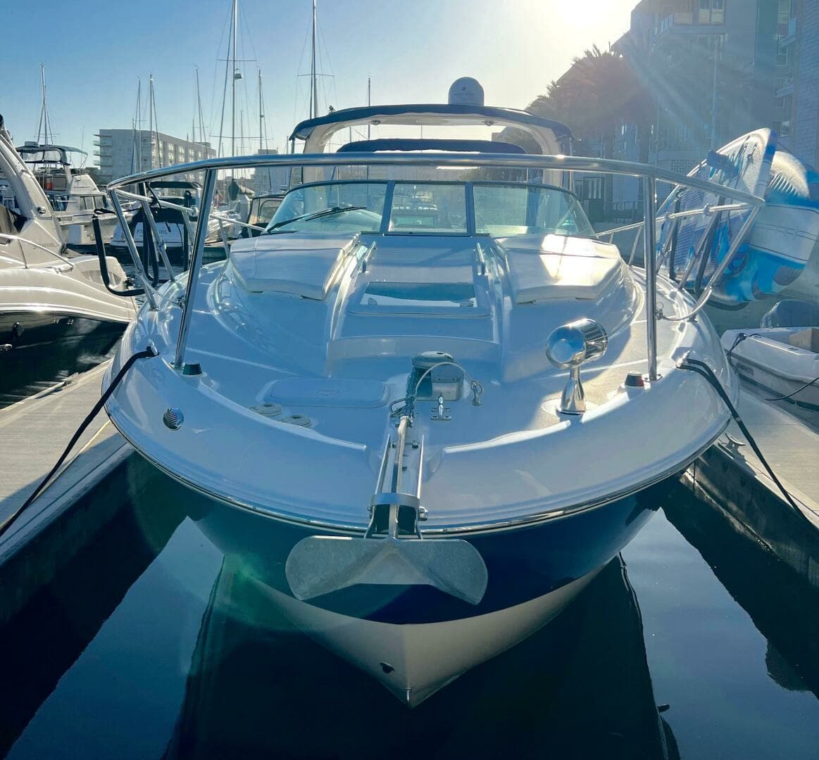 2012 Bayliner 335 - Image 3