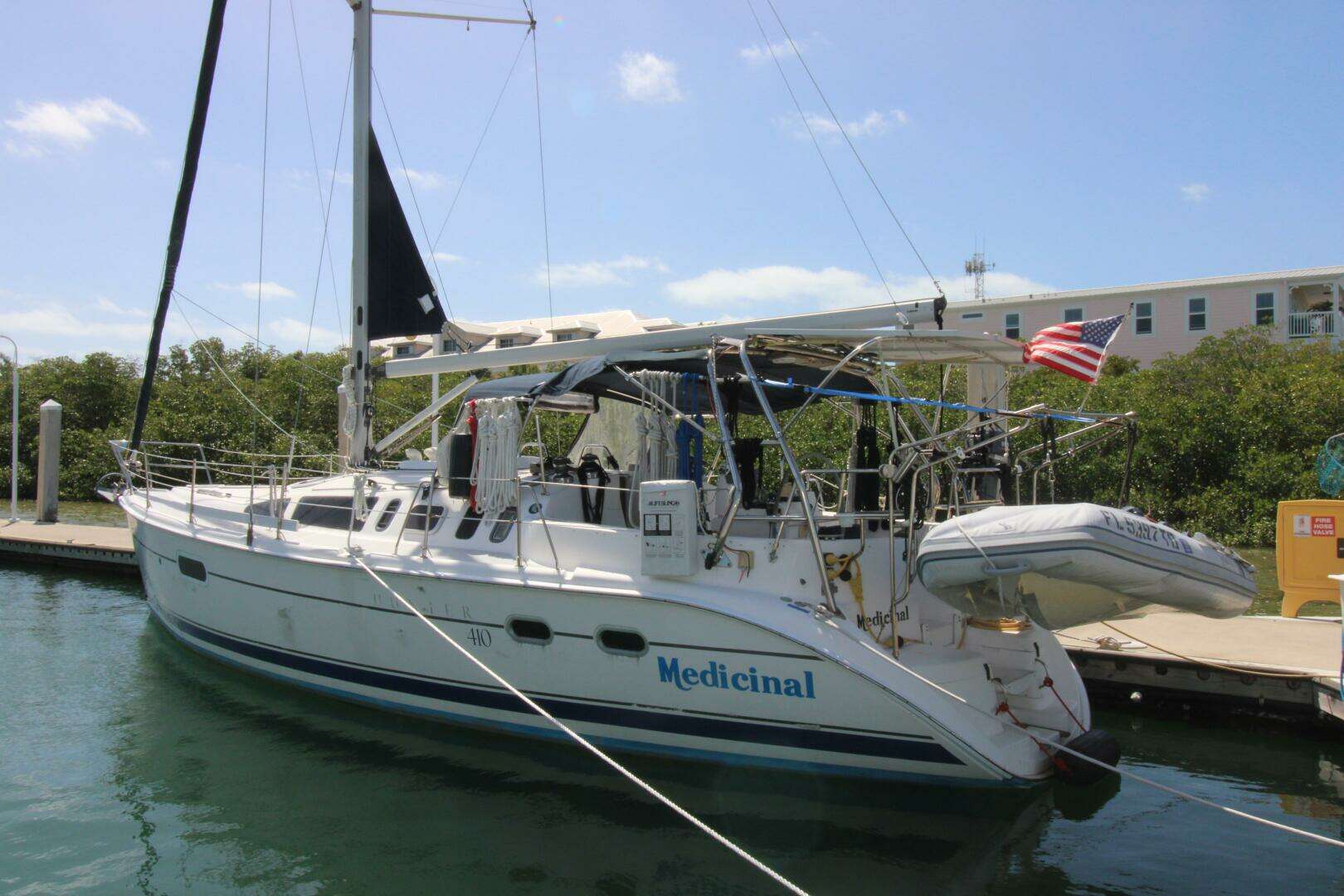 2002 Hunter 410 - Image 2