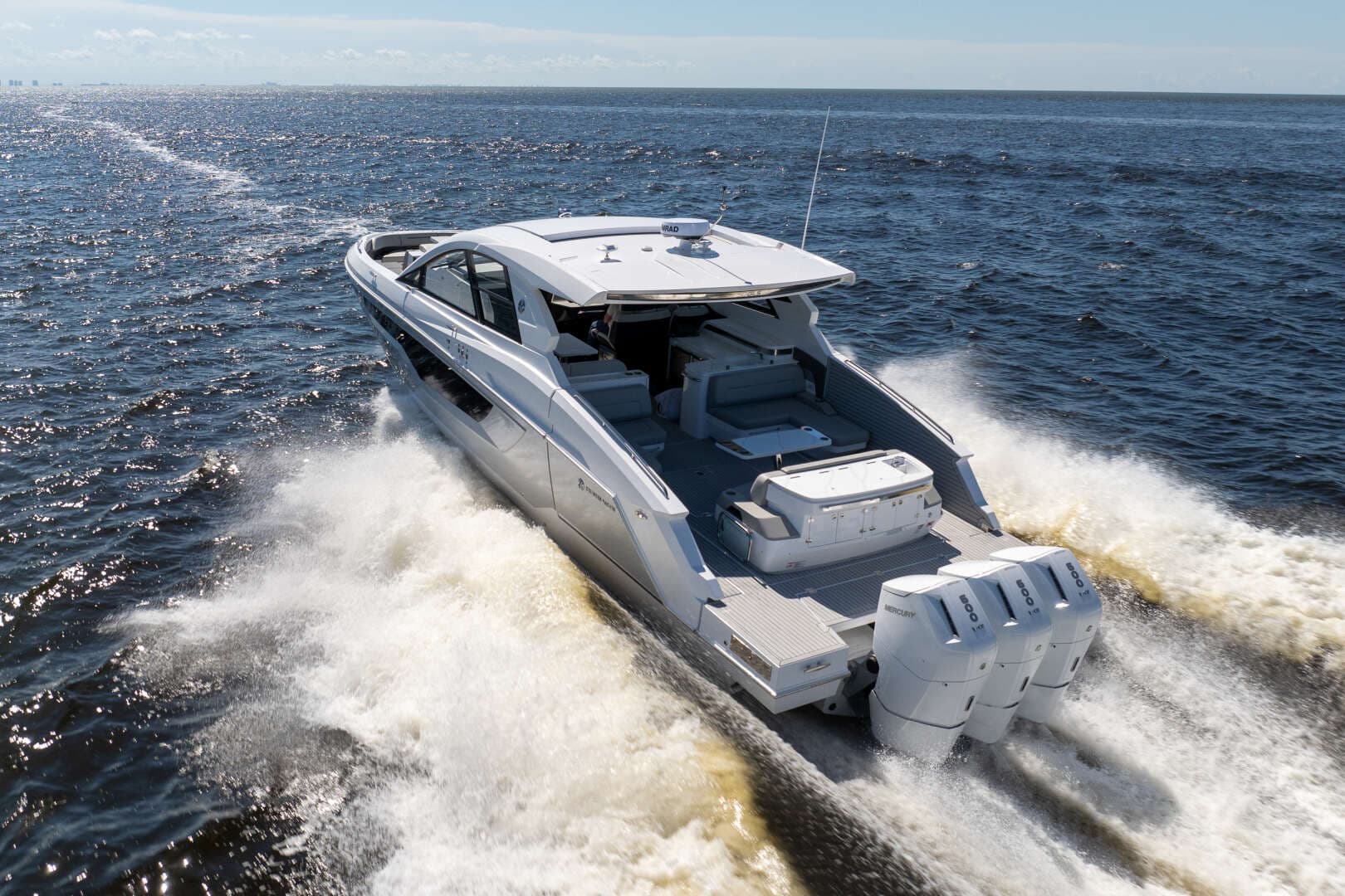 2026 Cruisers Yachts 50GLS OB - Image 47