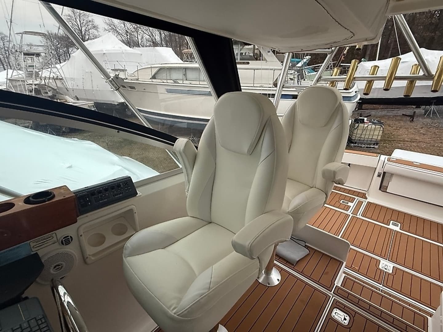 2003 Pursuit — - Image 24