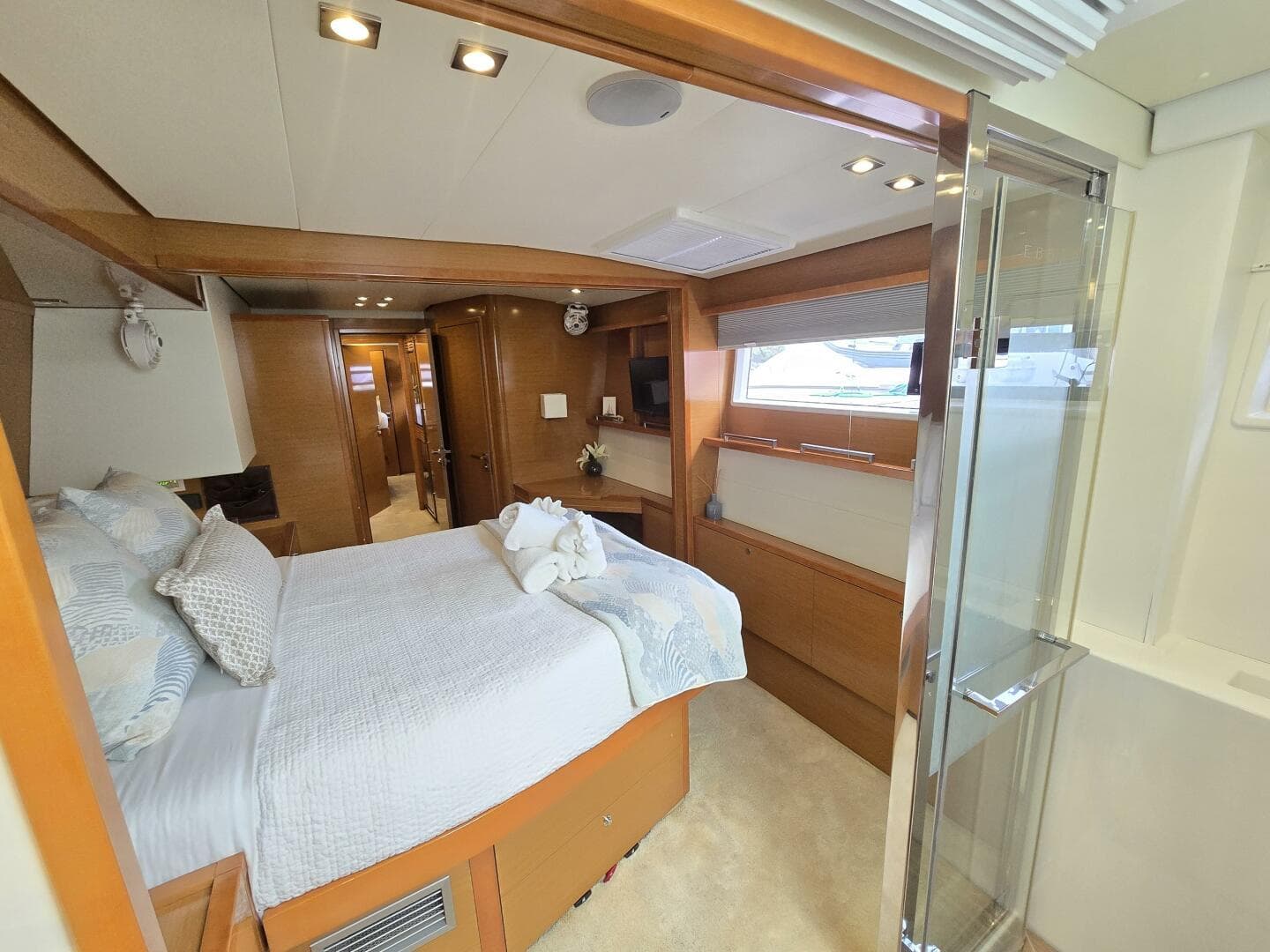 Luxurious cabin interior of 2016 Lagoon 560 S2 yacht with modern amenities.