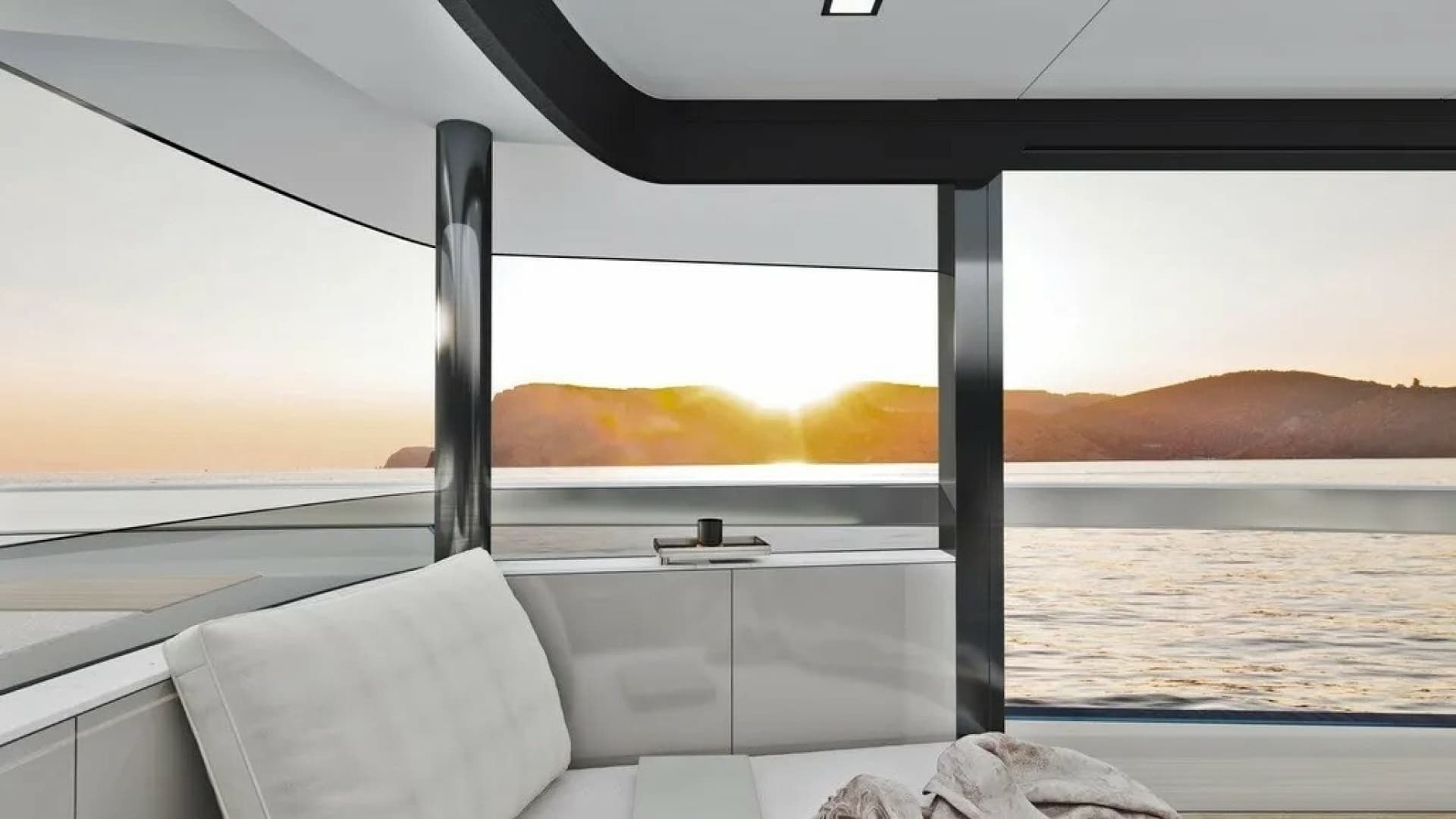 2026 Ladenstein L48 MIAMI - Image 10