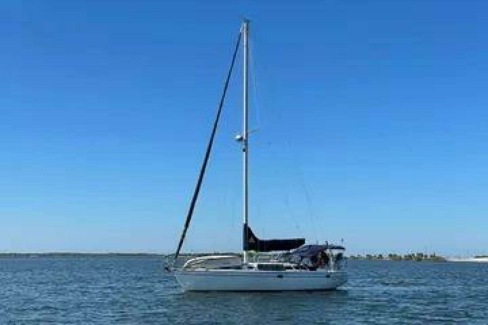 2000 Catalina 36 Mkll - Image 44