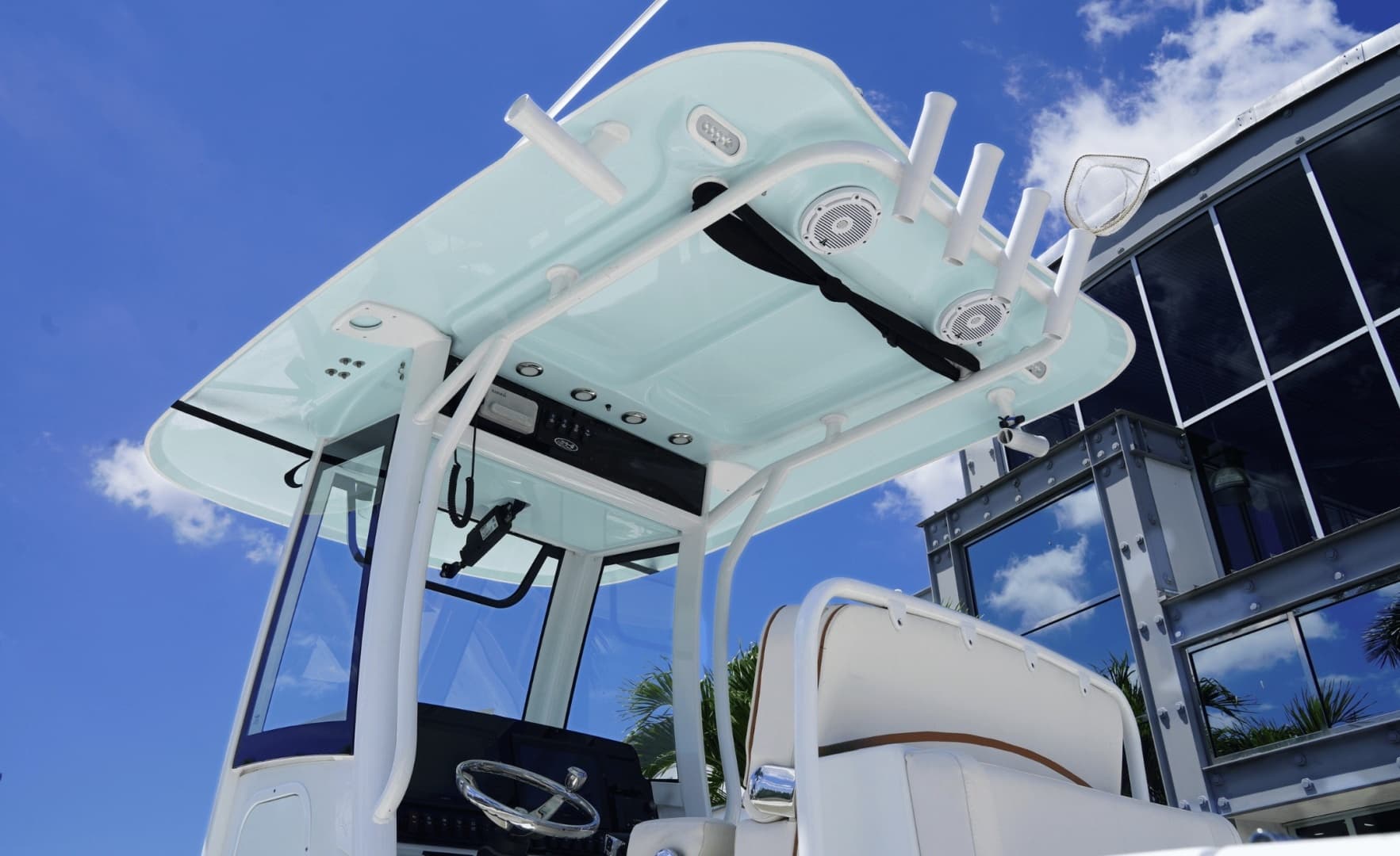 2021 Sea Hunt Ultra 275SE - Image 7