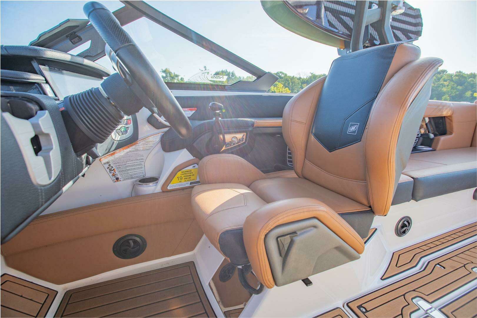 2020 Nautique G25 - Image 15