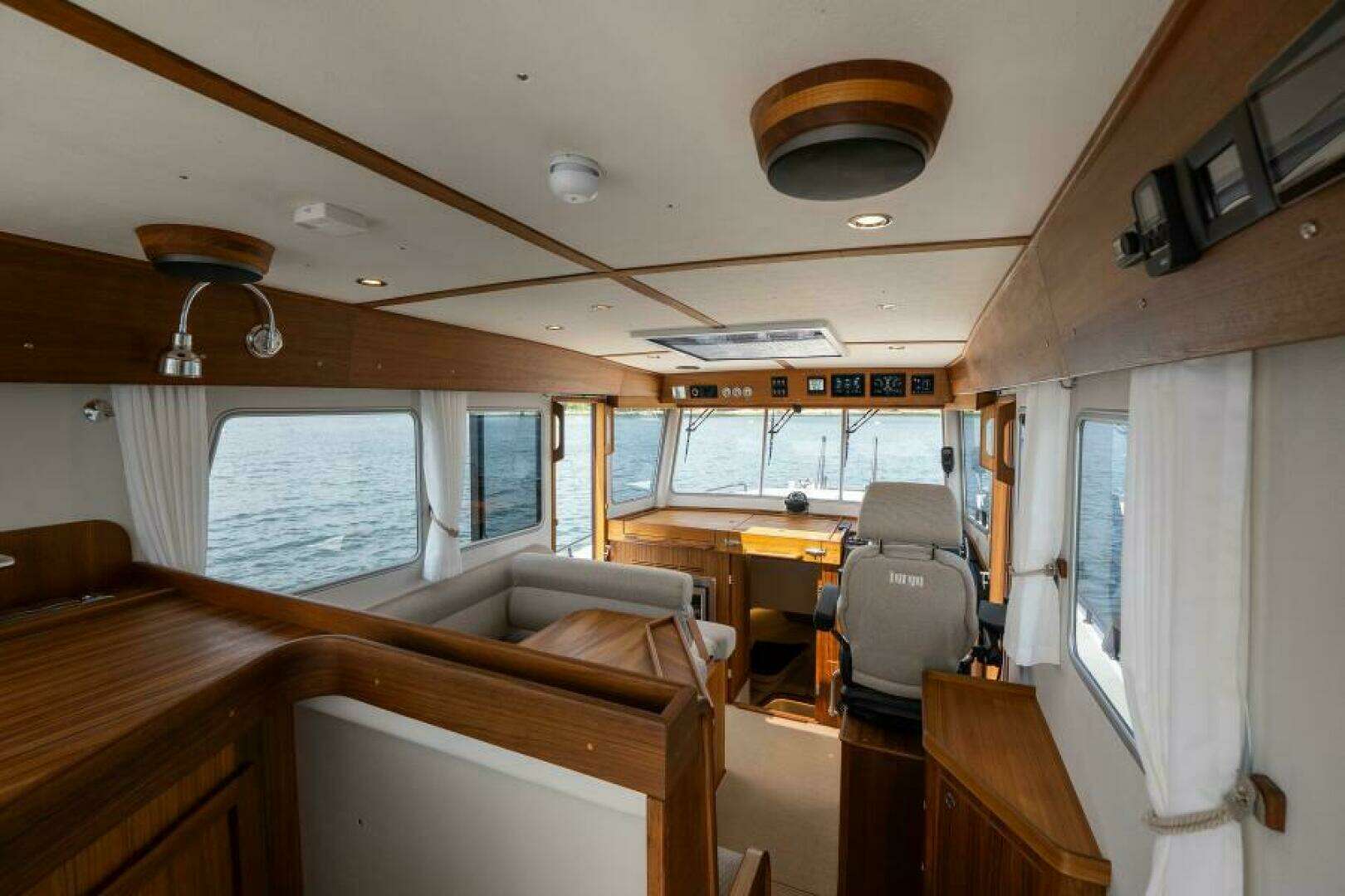 2027 Targa 32 - Image 36