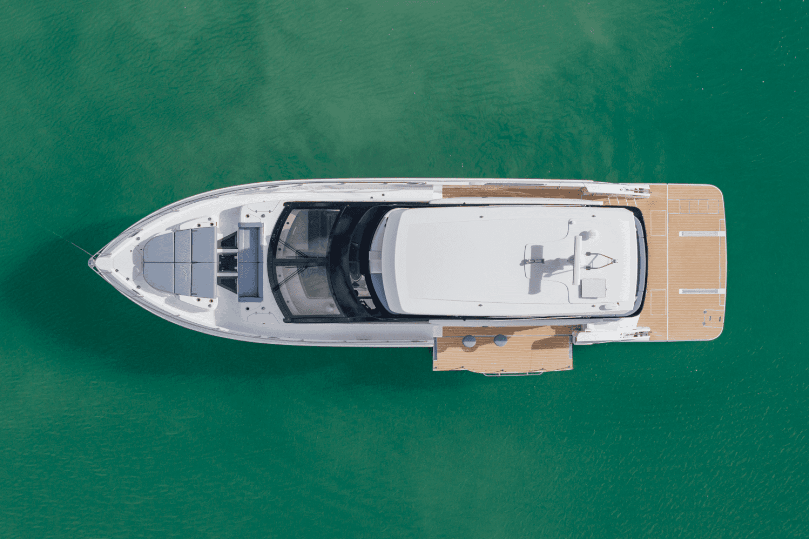 2026 Cruisers Yachts 57 FLY - Image 14