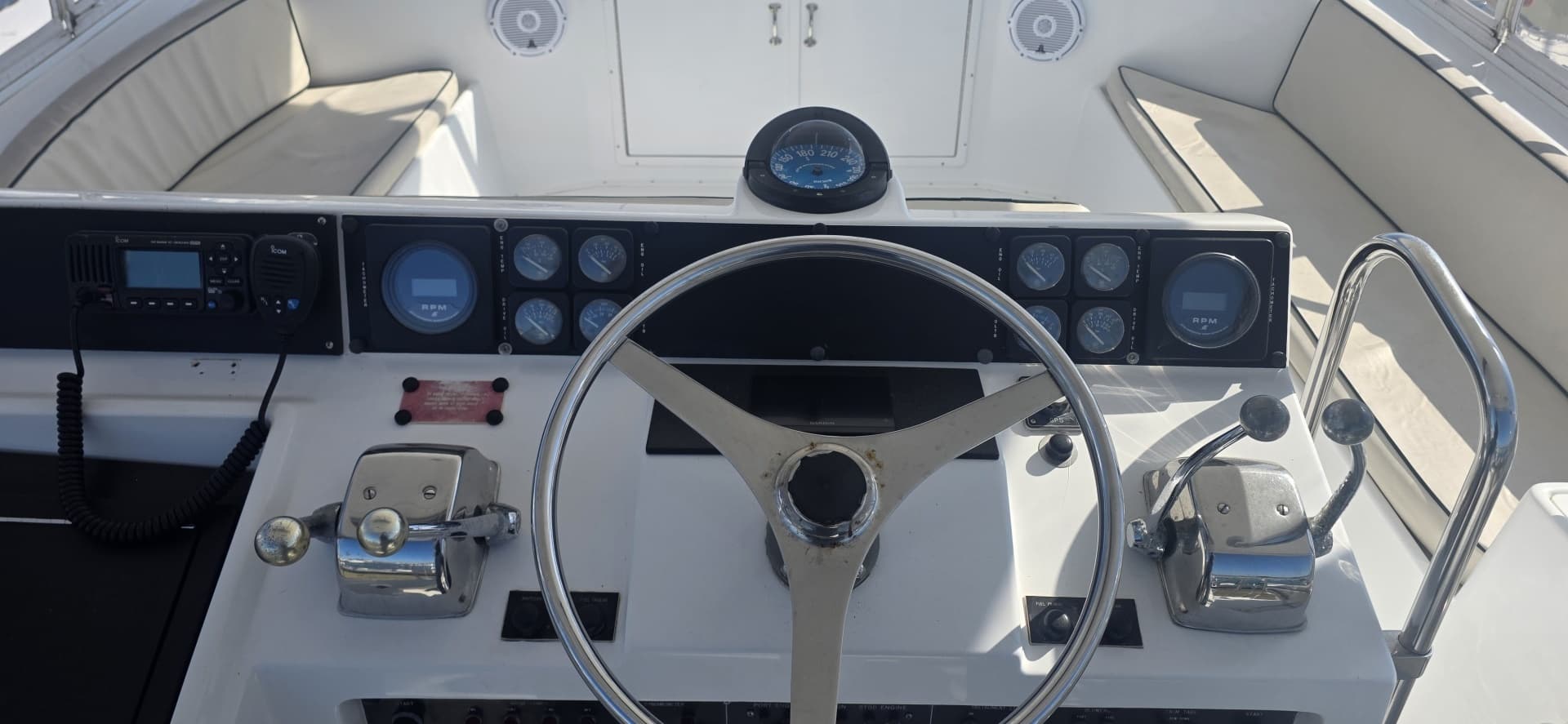 1989 Hatteras 52 Convertible - Image 38