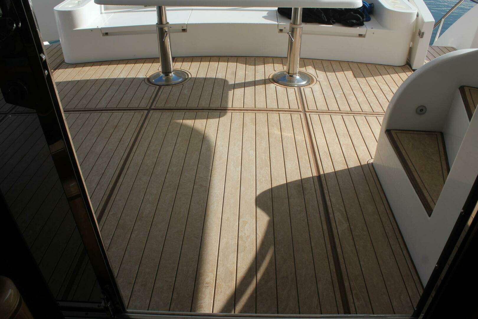 1999 Horizon 70 FLY - Image 33