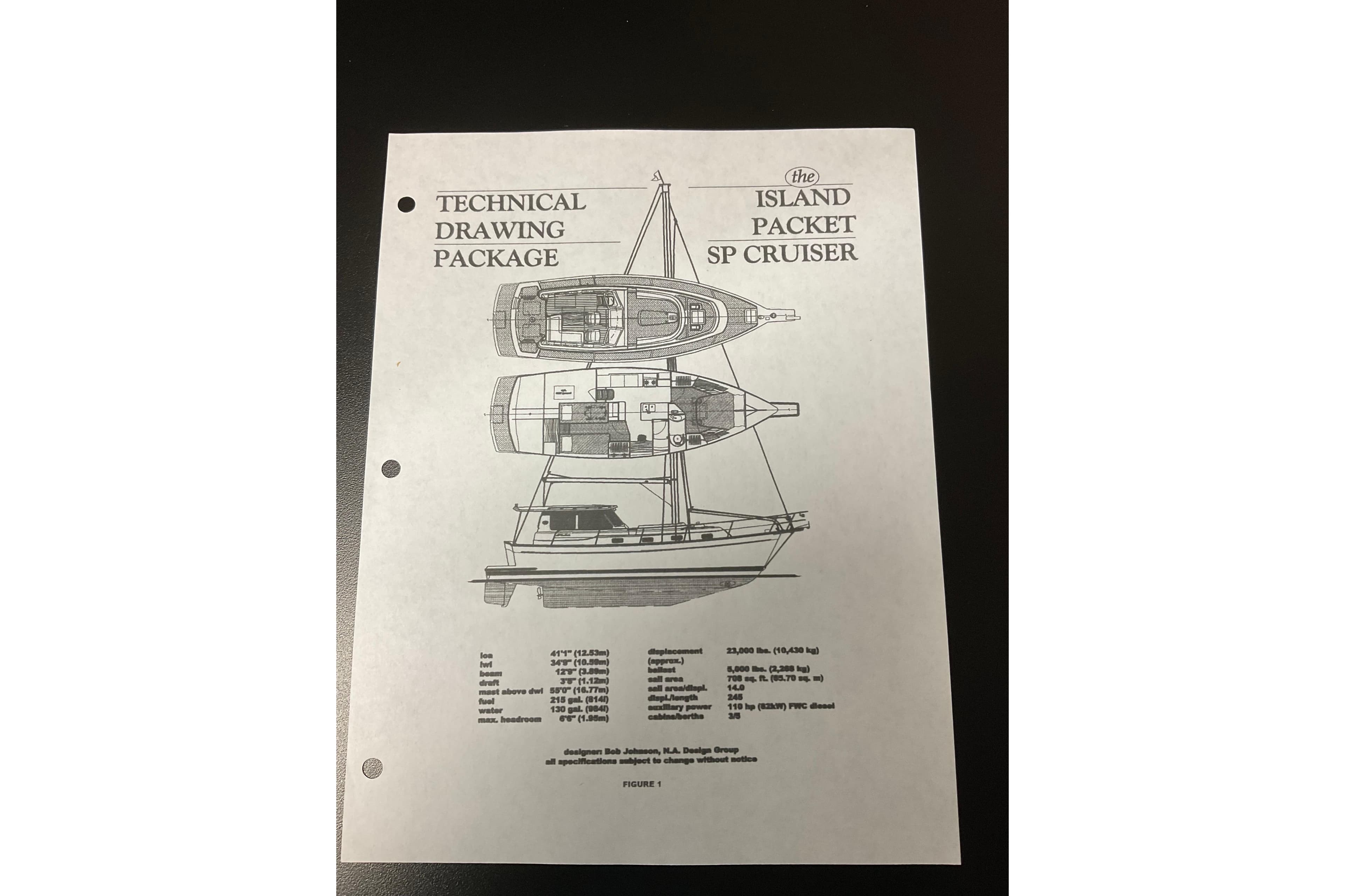 Technical drawing of 2007 Island Packet SP Cruiser sailboat, showcasing design specifications.