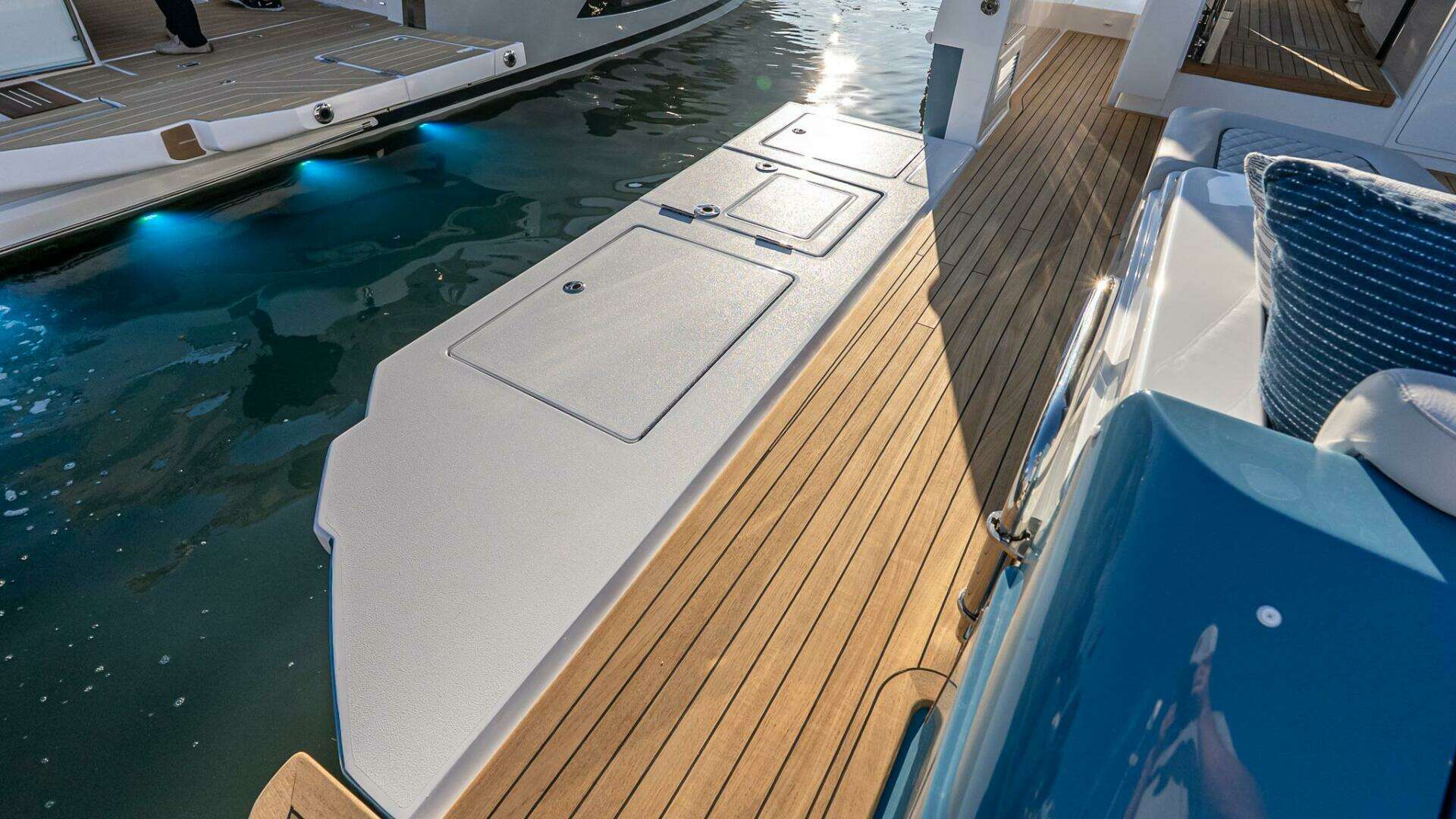 2027 Valhalla Boatworks V-55 Sport Yacht - Image 17