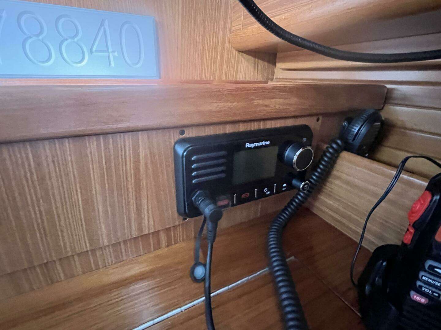 2017 Catalina 355 - Image 26
