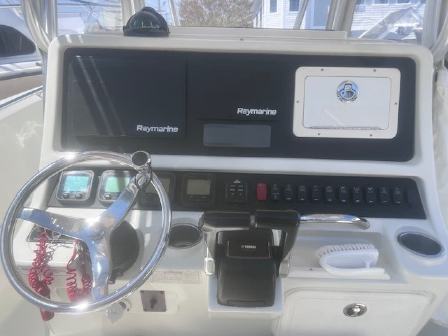 2007 Sailfish 2660 CC - Image 6