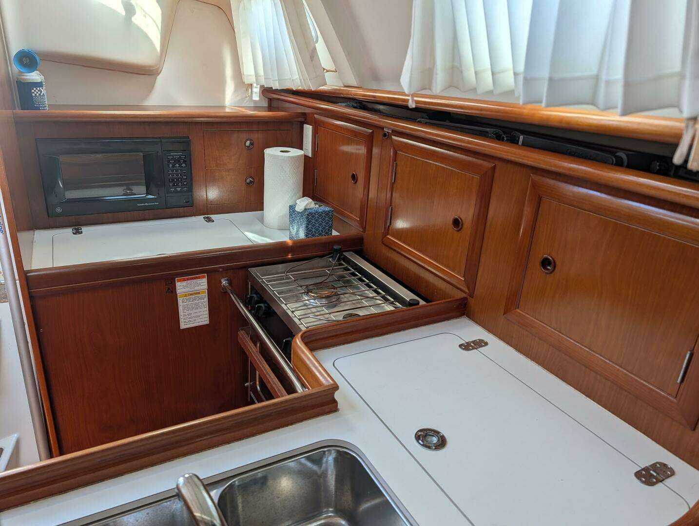 2001 Beneteau Oceanis 331 - Image 7