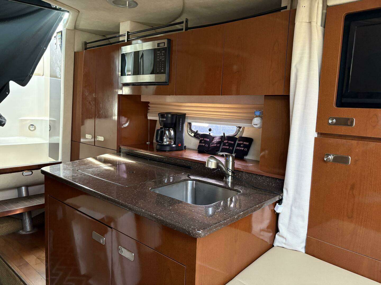 2012 Sea Ray 310 Sundancer - Image 24