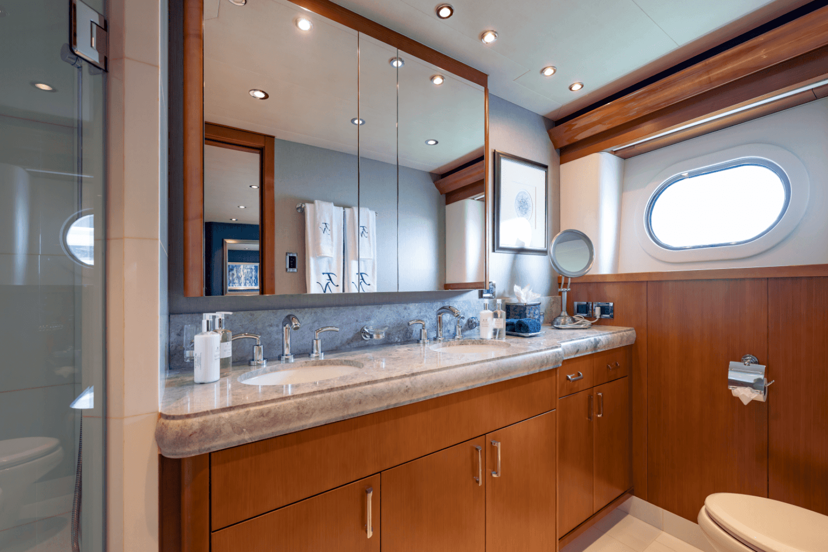 2014 Westport 40M - Image 74