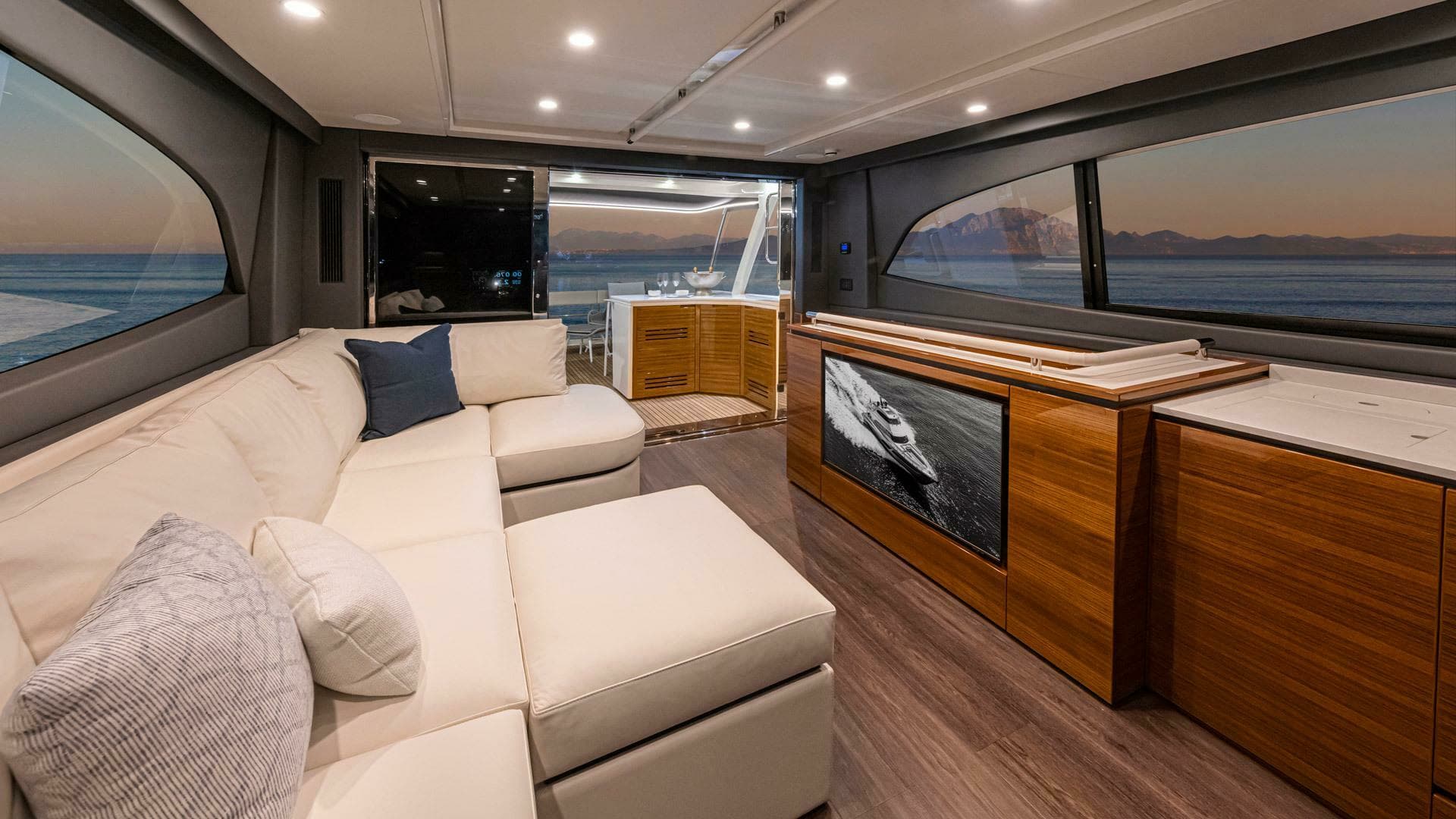 2026 Riviera 78 Motor Yacht - Image 25