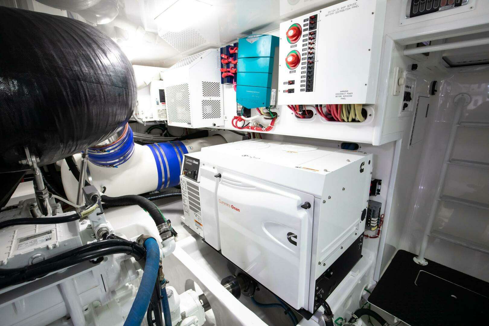 2019 Viking 62 Convertible - Image 22