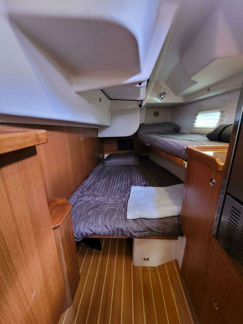 2015 Catalina 445 - Image 37