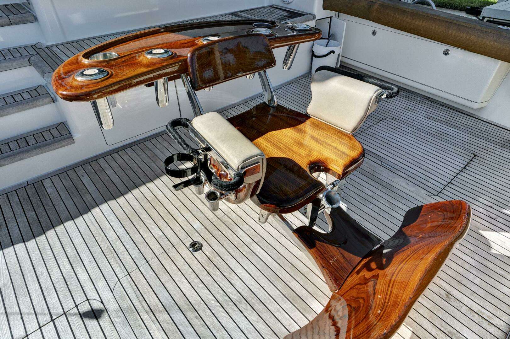 2008 Viking 74 Enclosed Bridge - Image 24