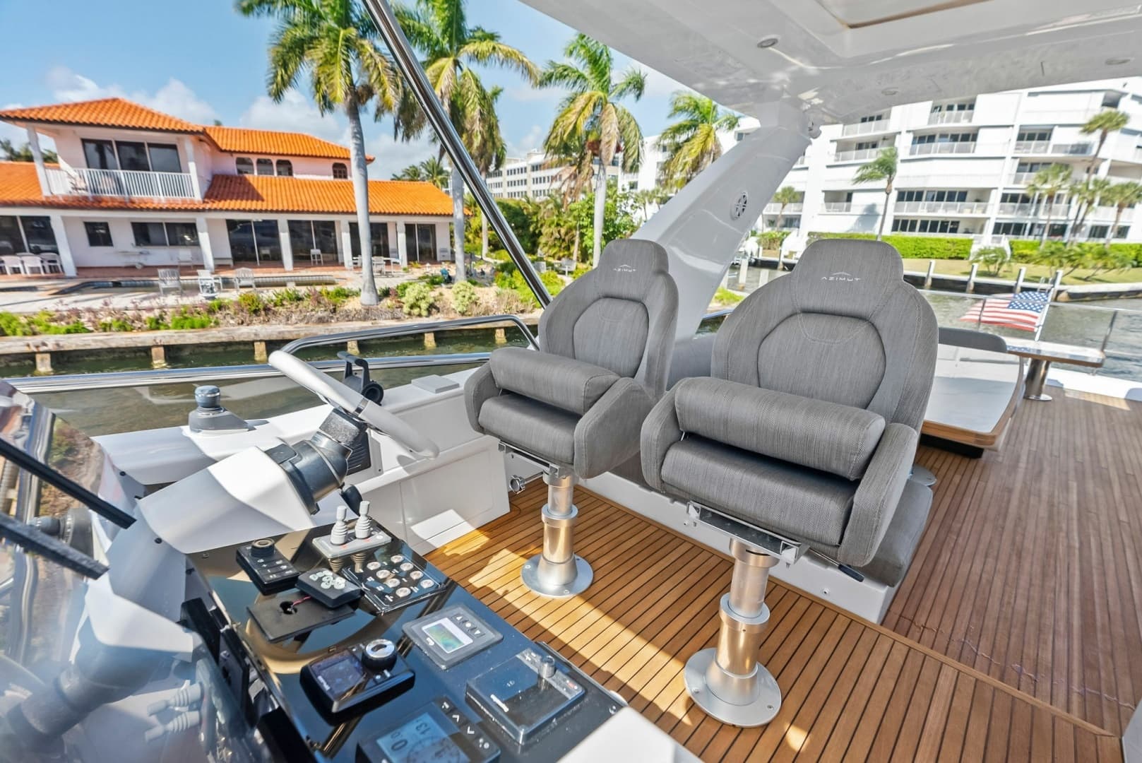 2020 Azimut Flybridge - Image 15
