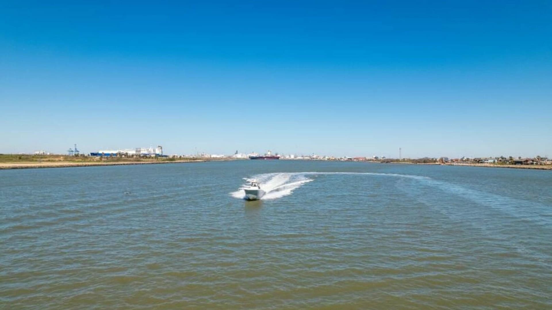 2019 Invincible 39 Open - Image 40