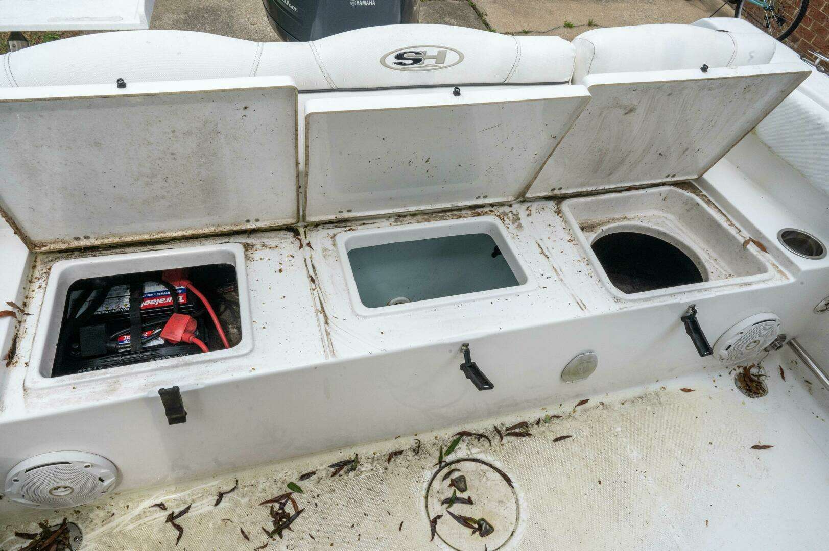 2017 Sea Hunt 225 Ultra - Image 10