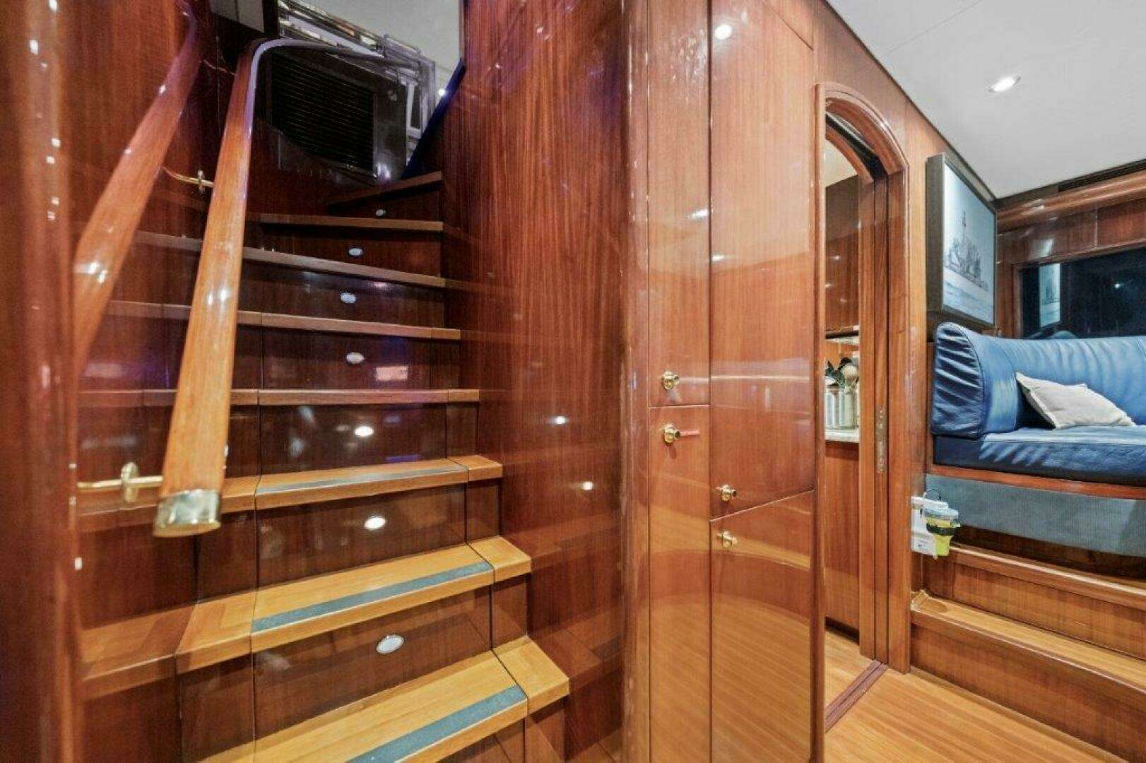2006 Cheoy Lee Motoryacht - Image 31