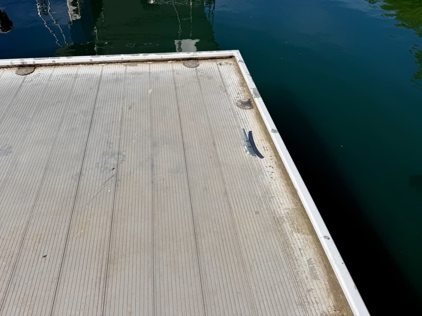 1997 Sumerset 13 x 19 All Aluminum Dock - Image 7