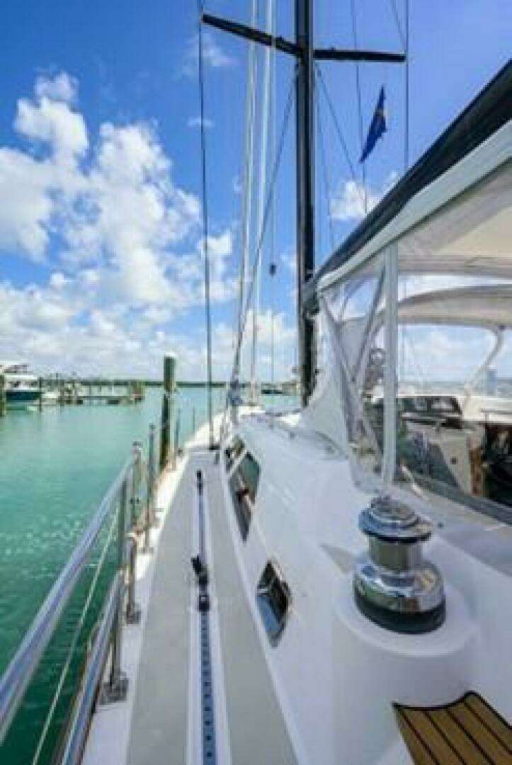 2009 Hylas 70 Sail - Image 46