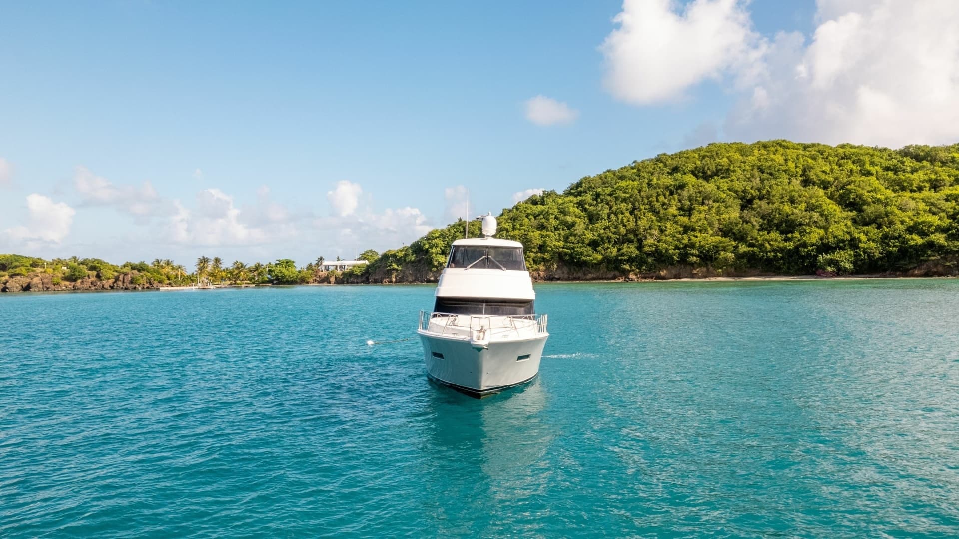 2015 Riviera 53 Enclosed Bridge - Image 9