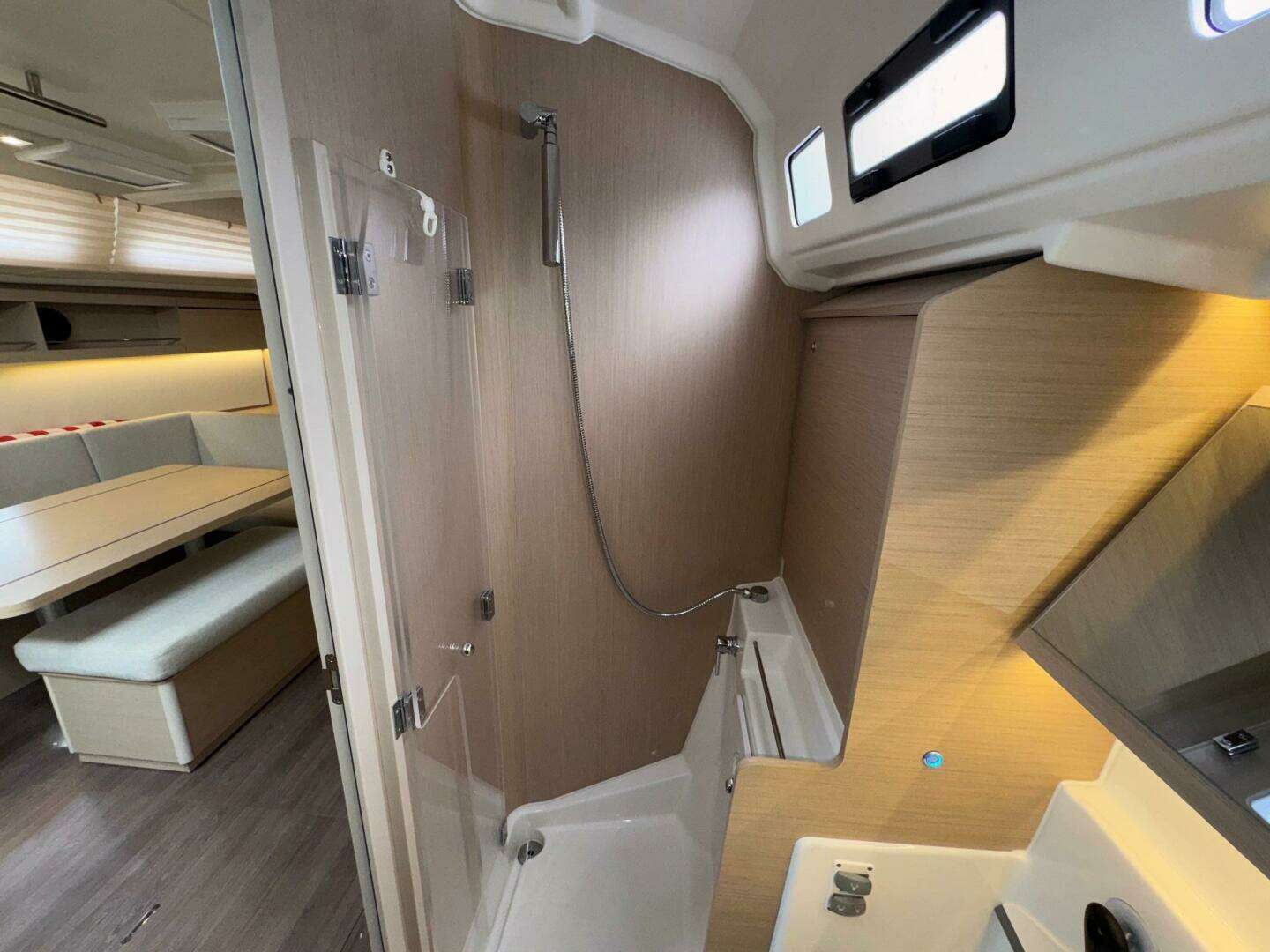 2022 Beneteau Oceanis 40.1 - Image 41