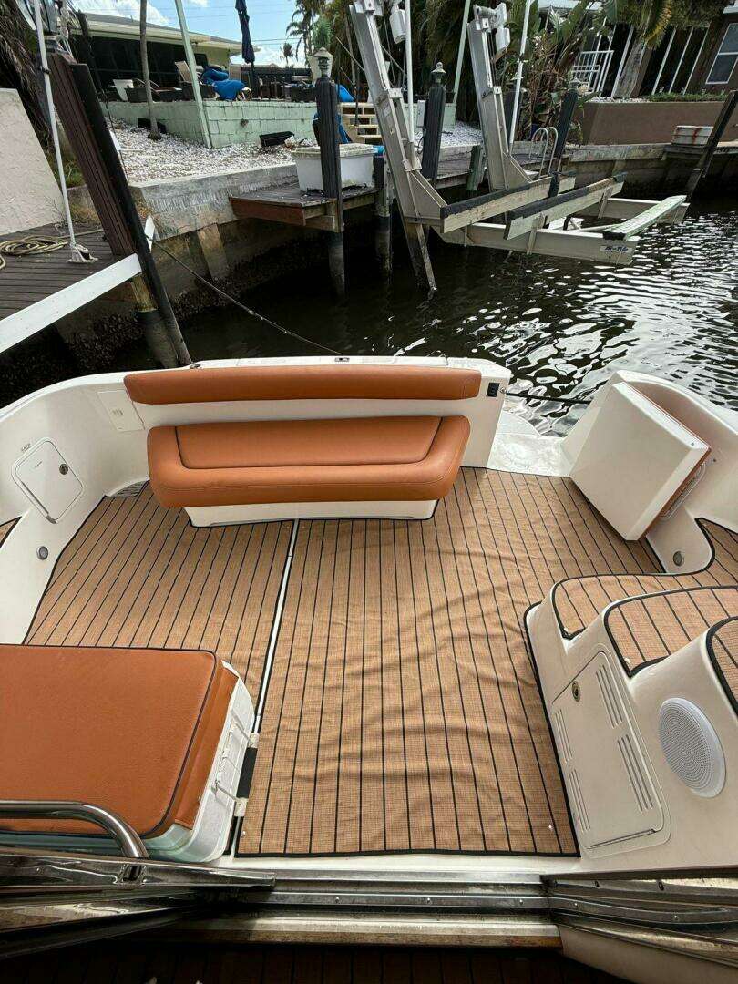 1997 Sea Ray 400 Sedan Bridge - Image 13
