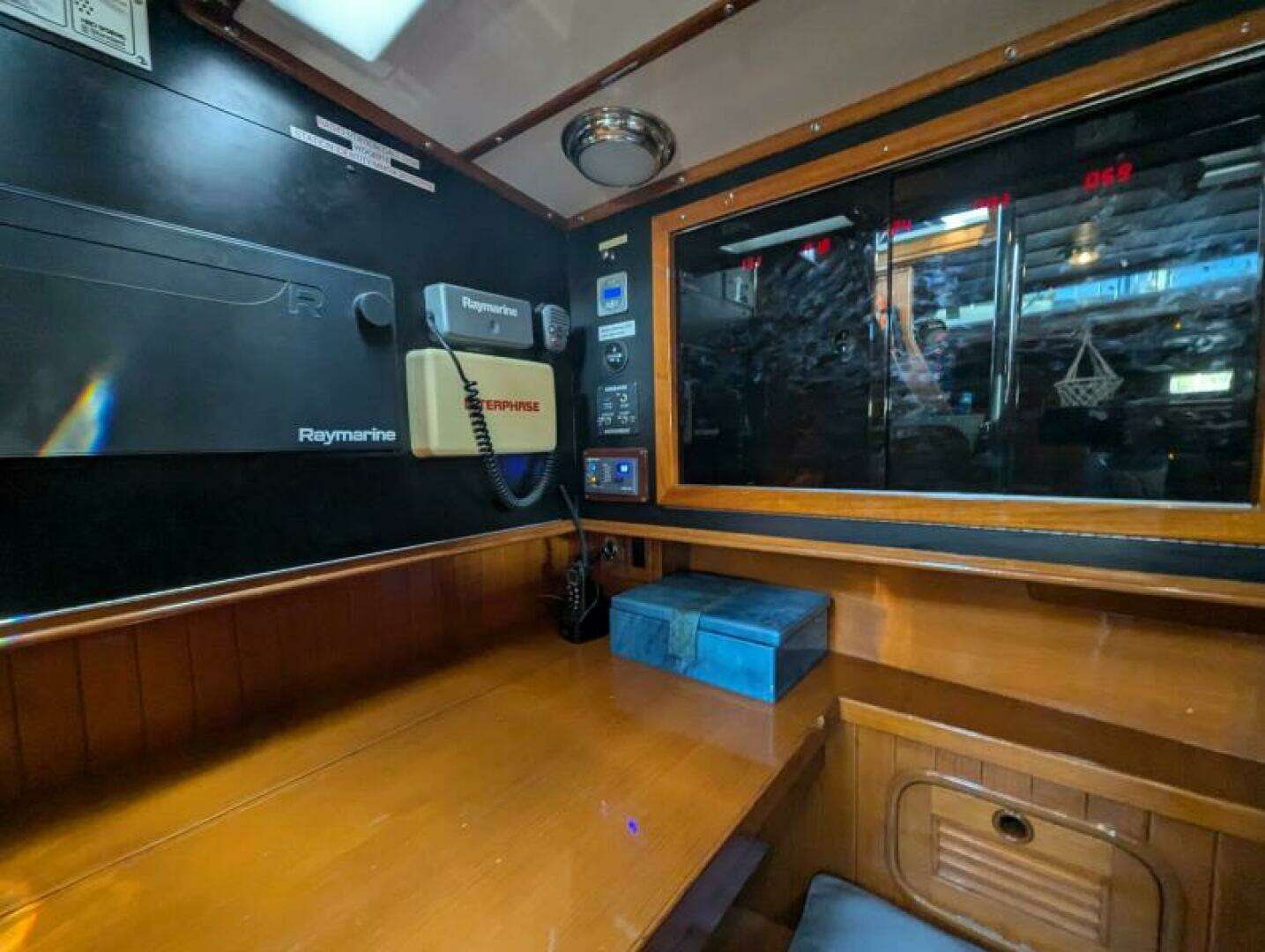 1989 Tayana 55 - Image 17