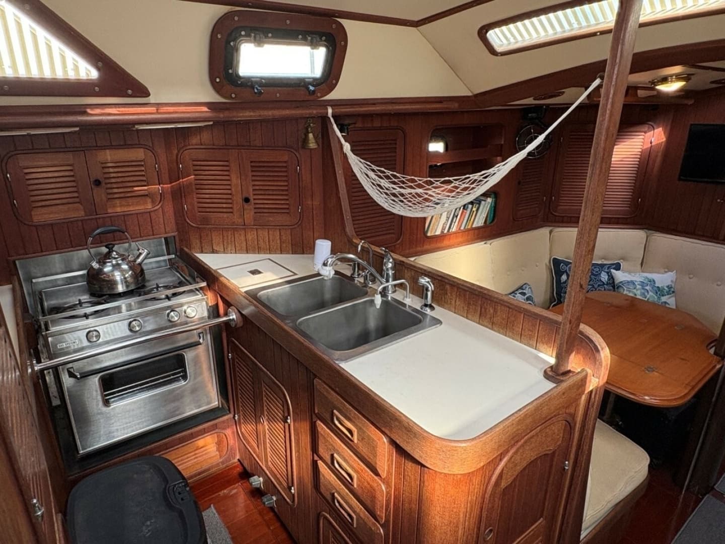1981 Norseman 447 - Image 21