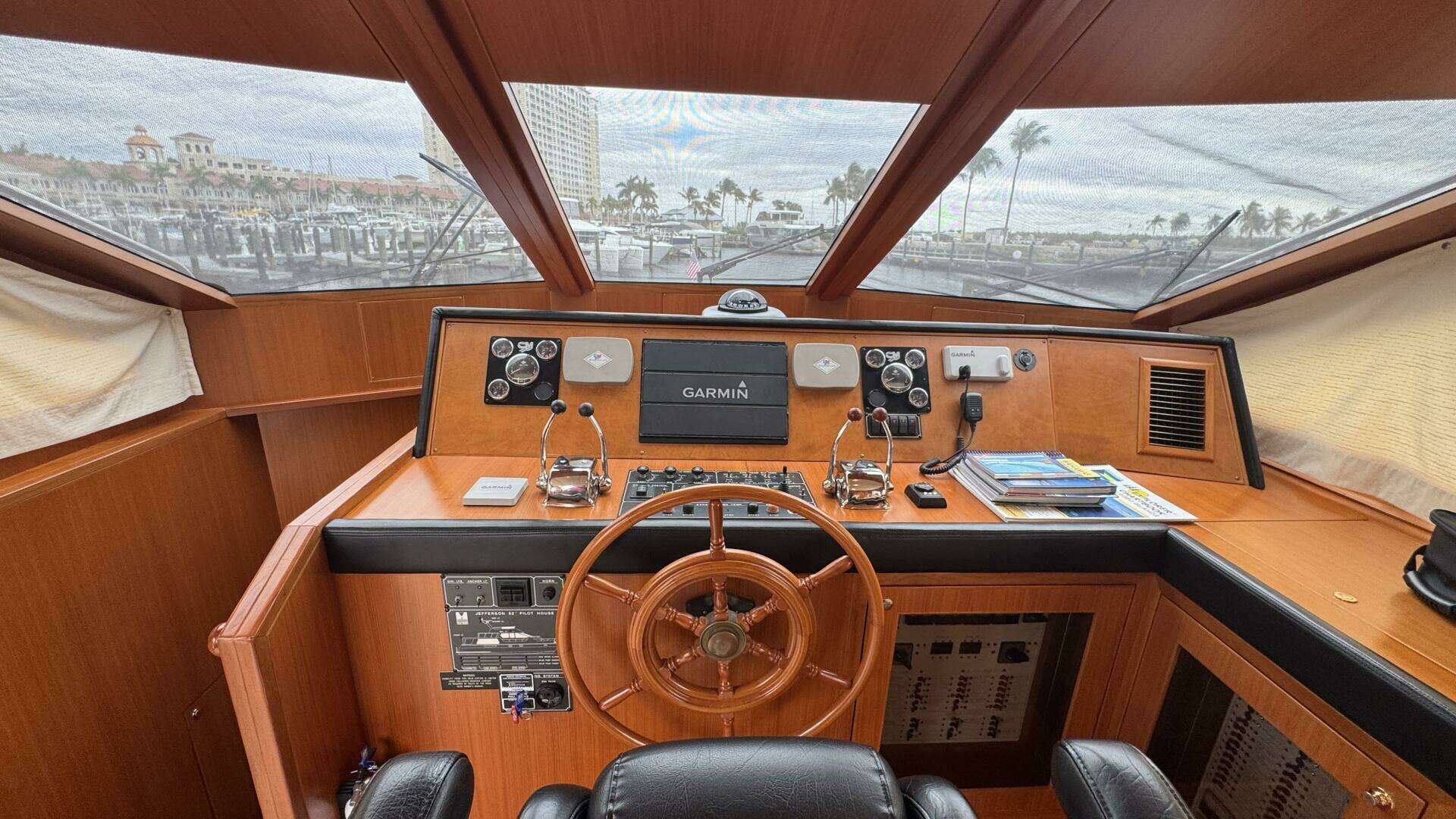 2007 Jefferson 52 Pilothouse SE - Image 27