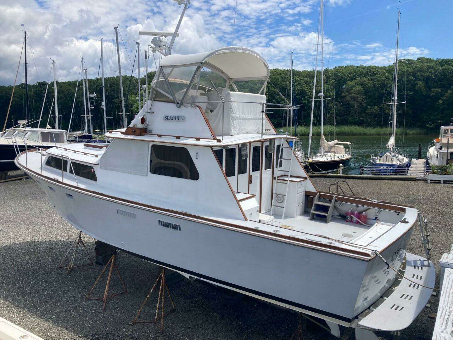 1967 Custom 42’ Flybridge Cruiser - Image 8