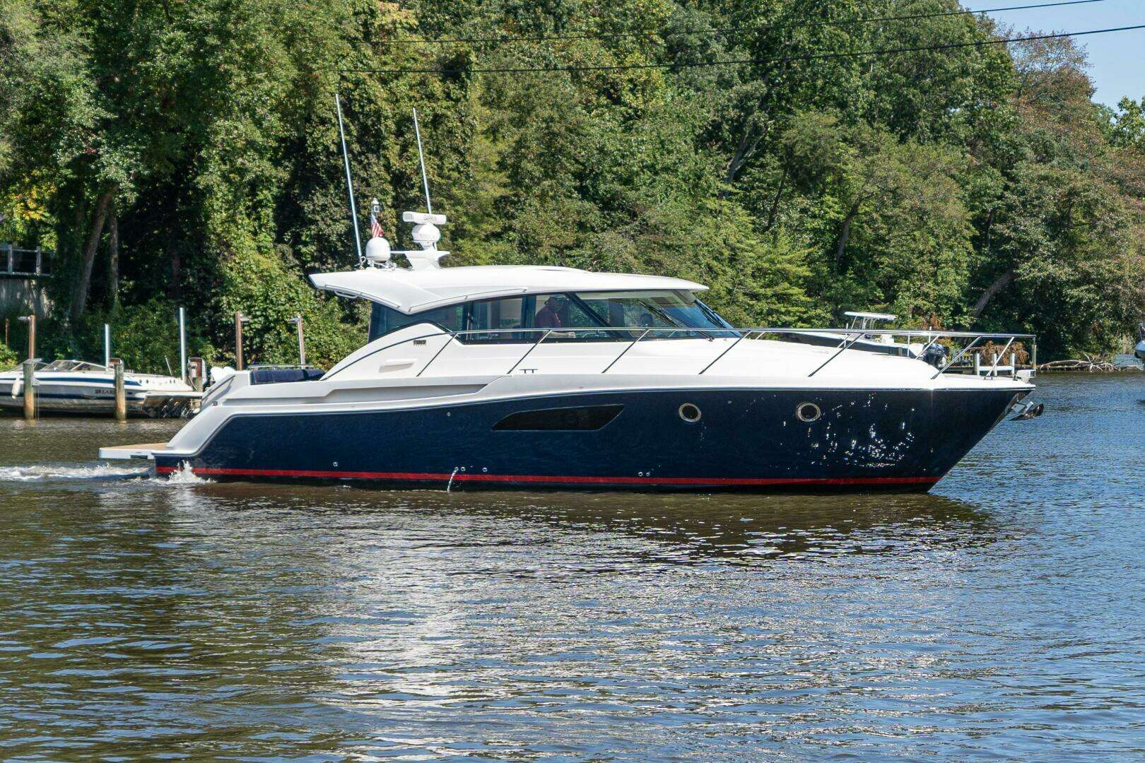 2015 Tiara Yachts 44 Coupe - Image 50