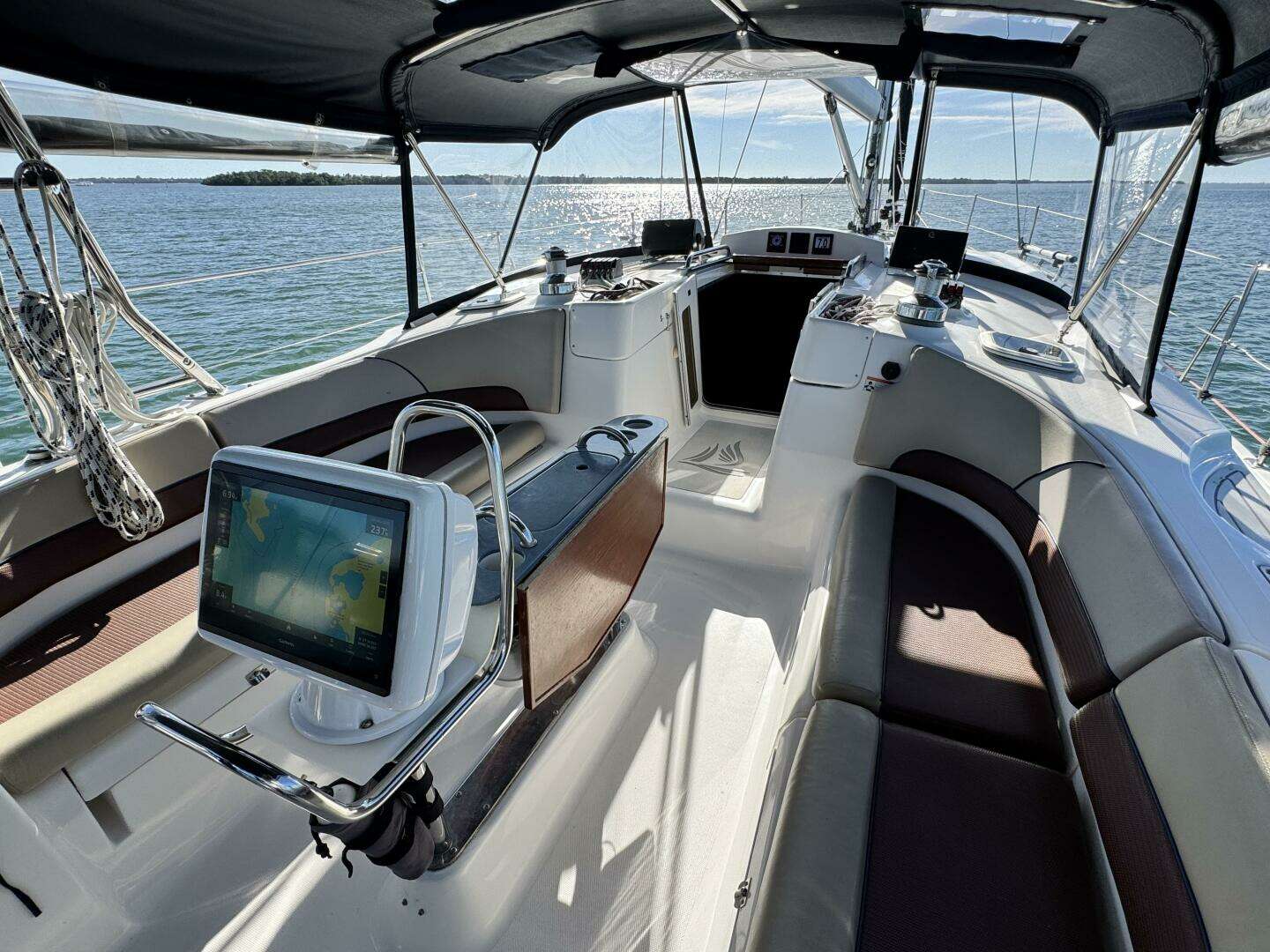 2008 Hunter — - Image 37