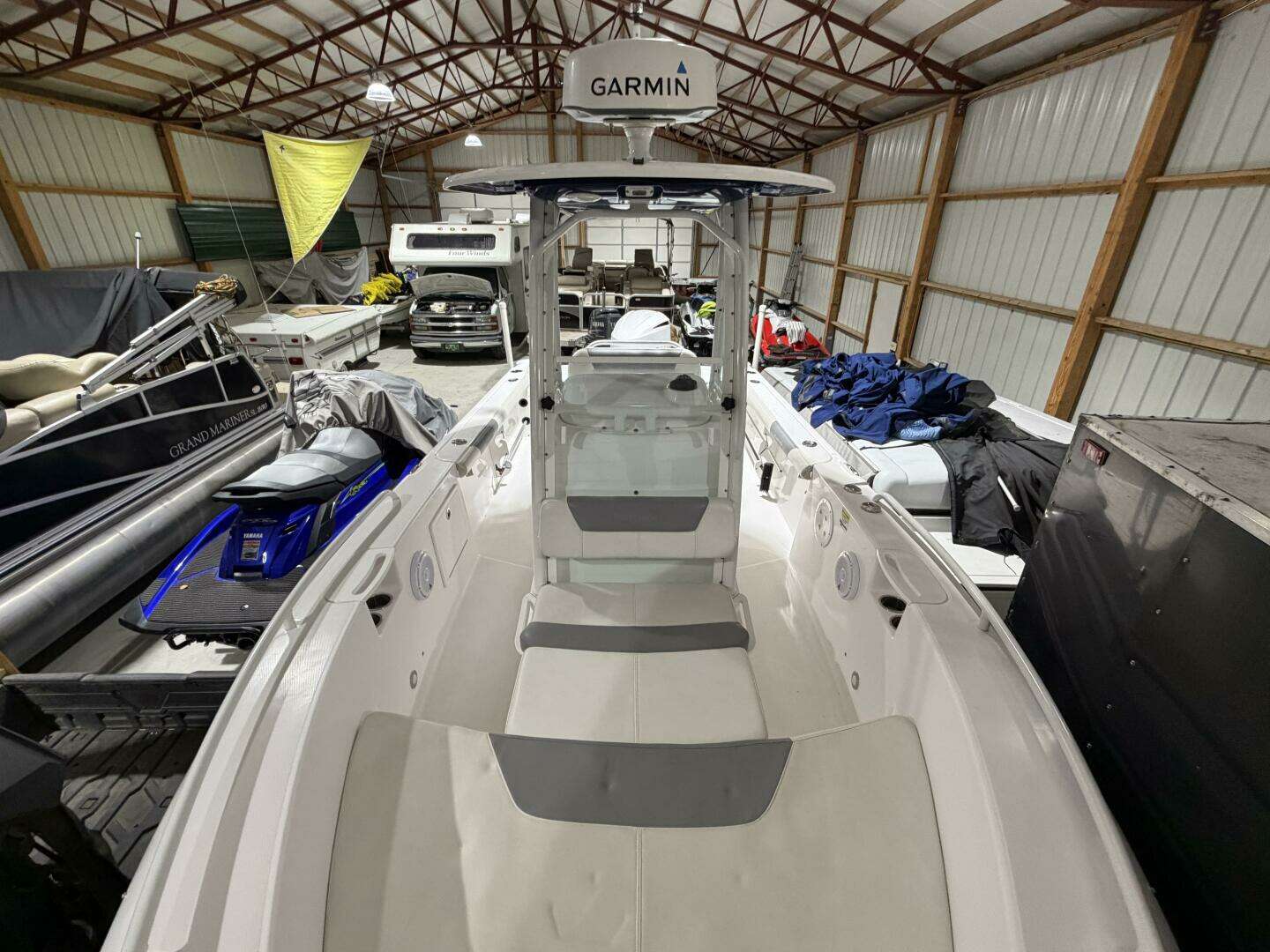 2016 Everglades 230 Center Console - Image 62