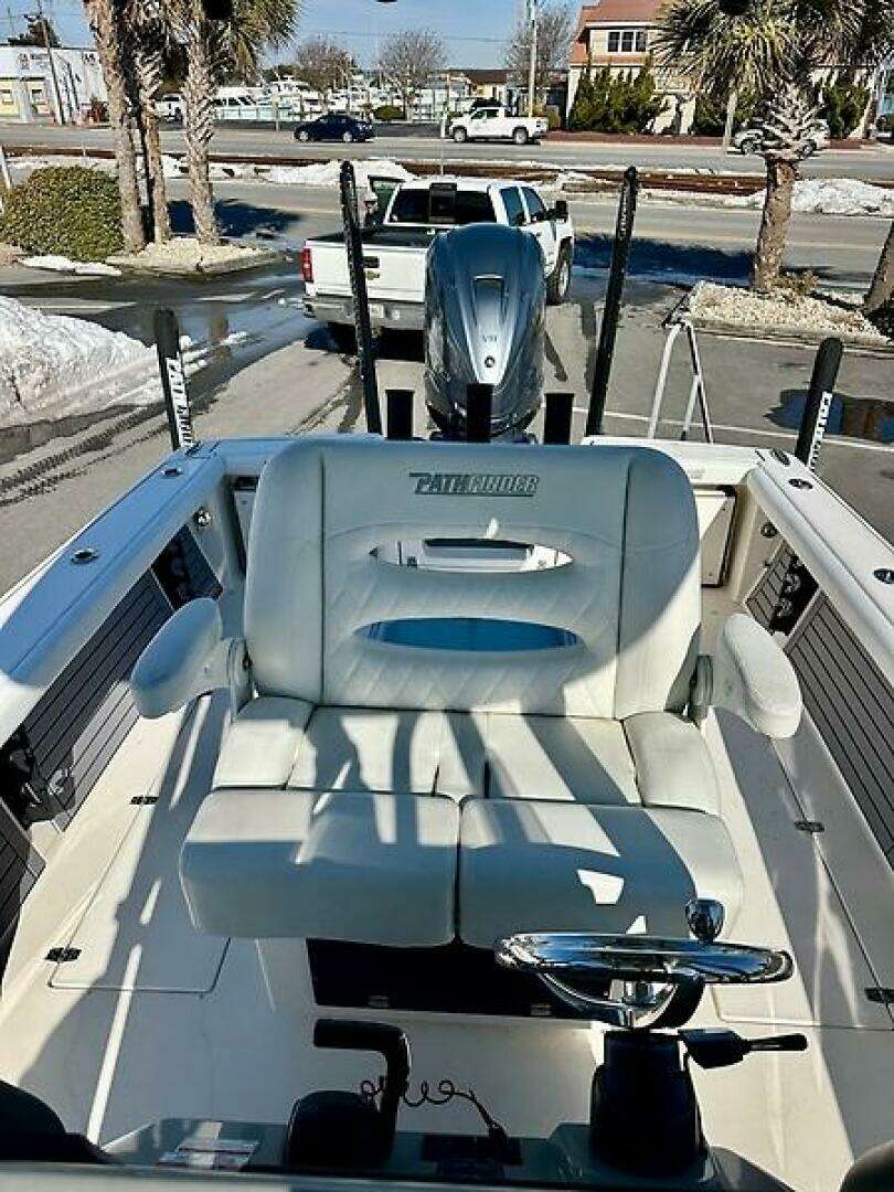 2023 Pathfinder 2700 - Image 26