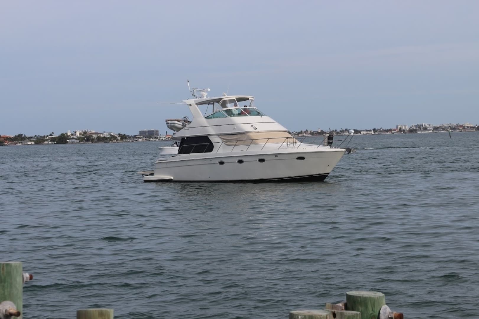 2005 Carver 46 Voyager - Image 5