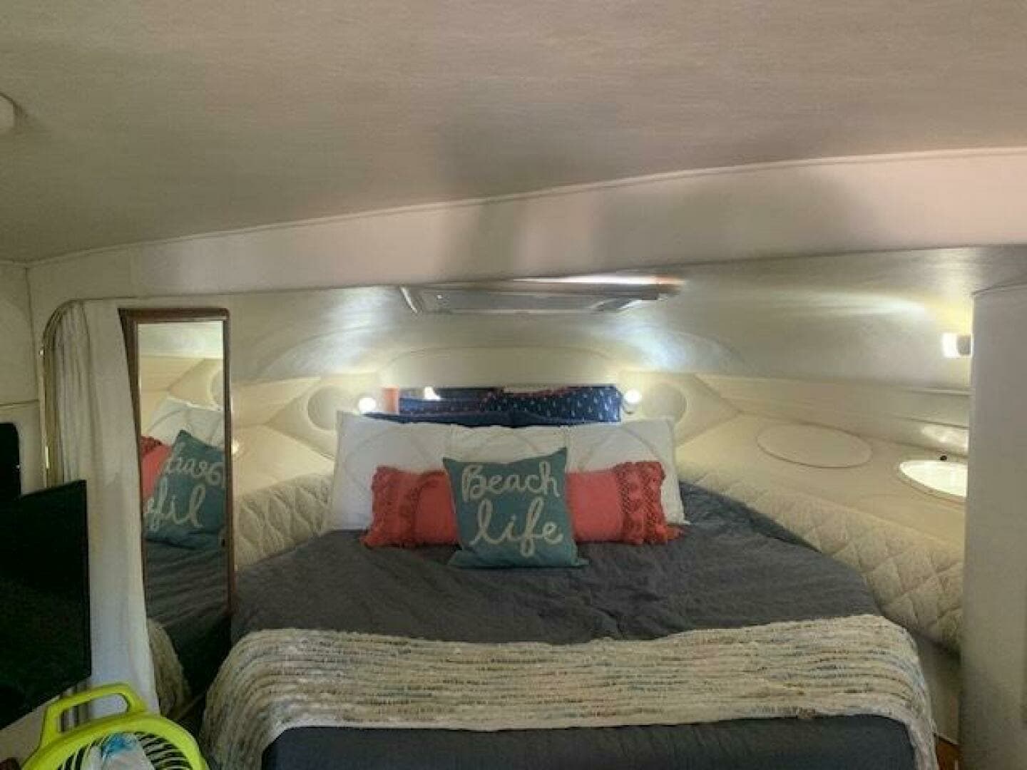 2001 Sea Ray 340 Sundancer - Image 13