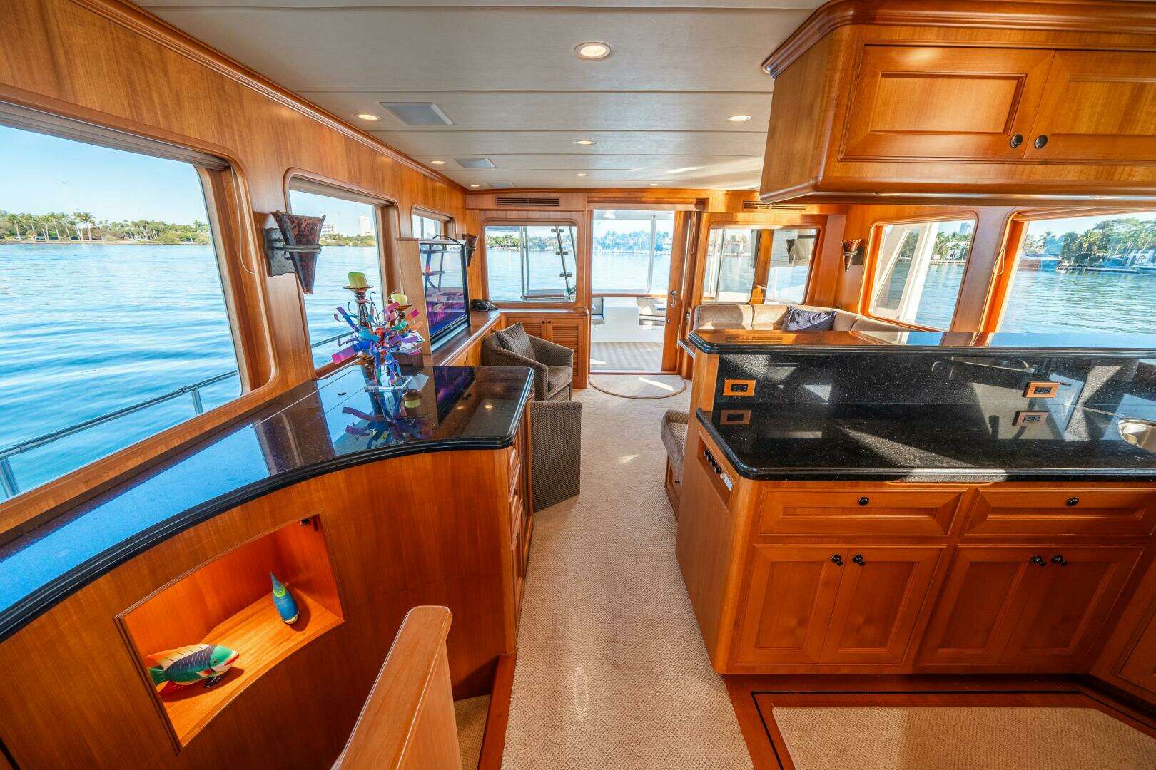 2006 Offshore Yachts 72 Pilothouse - Image 33