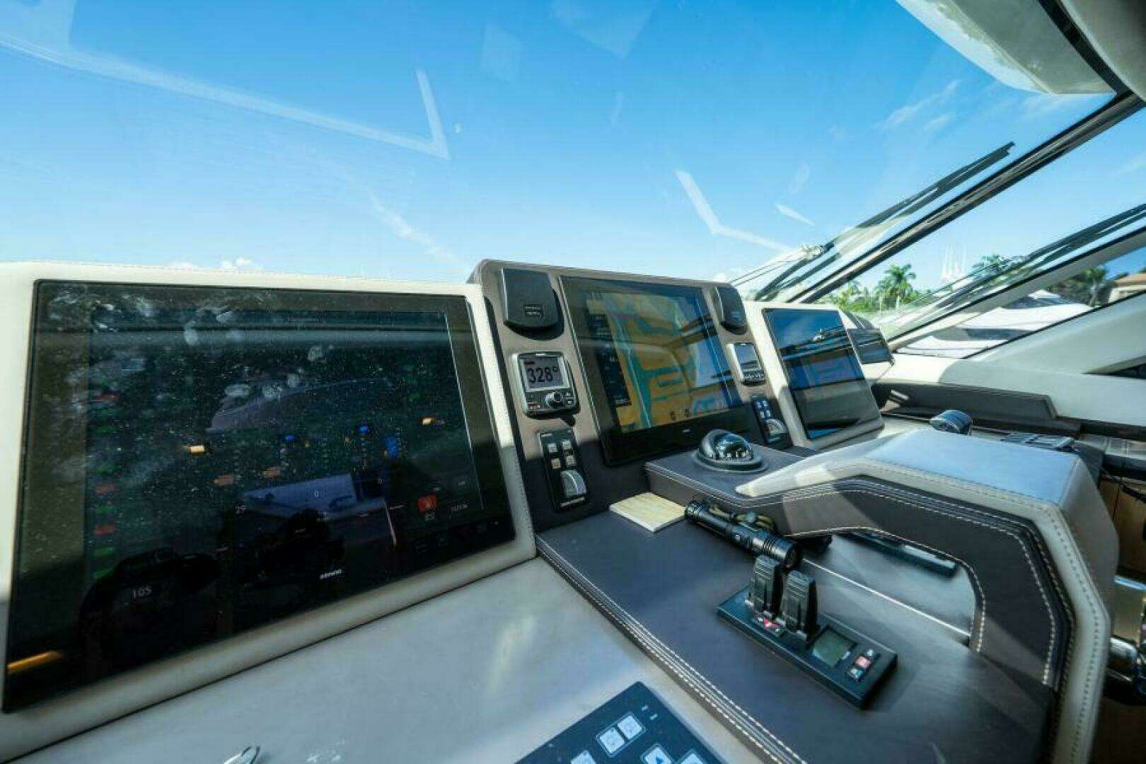 2015 Monte Carlo Yachts MCY86 - Image 53
