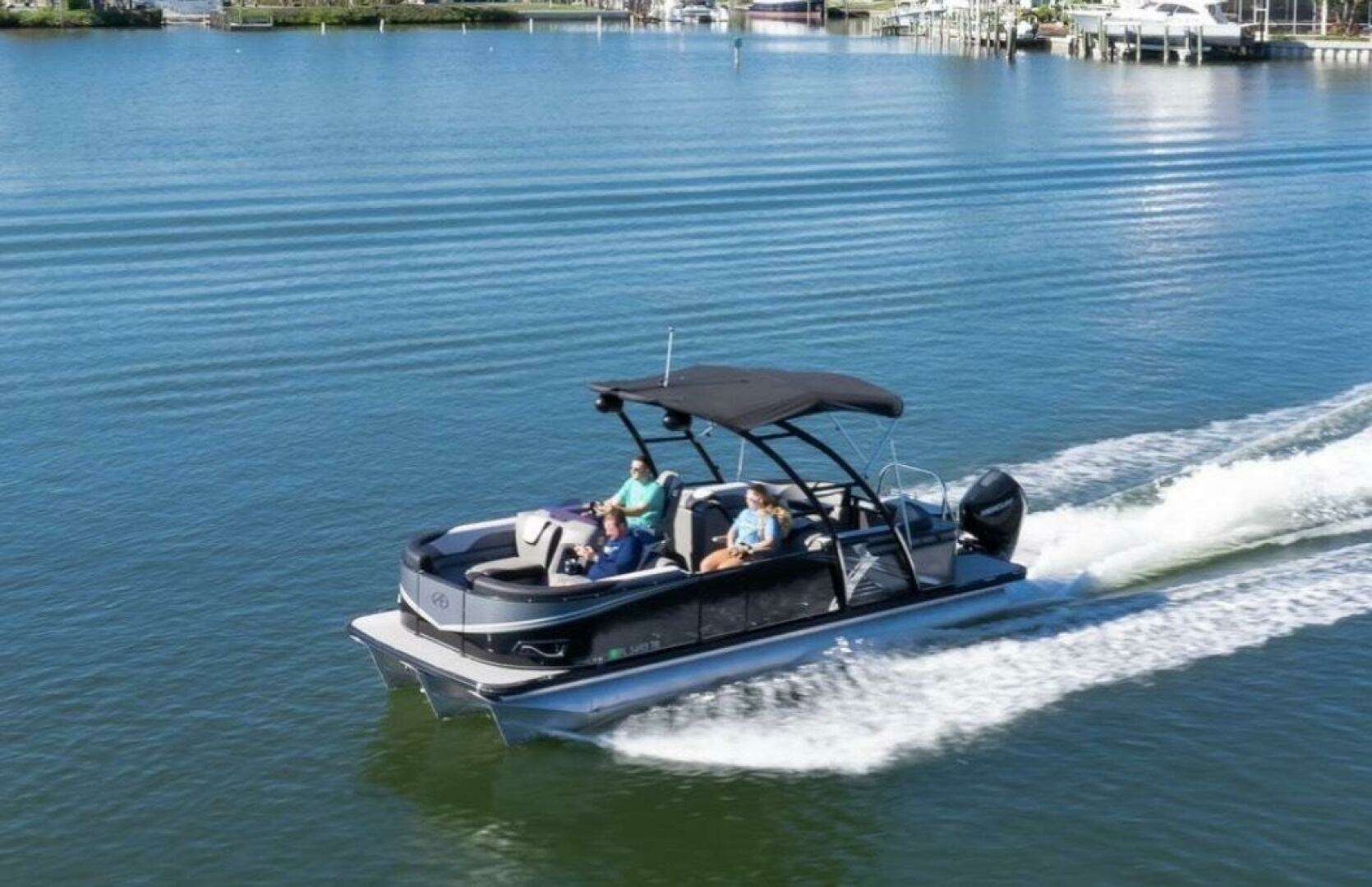 2021 Avalon LSZ Quad Lounger 24 - Image 14