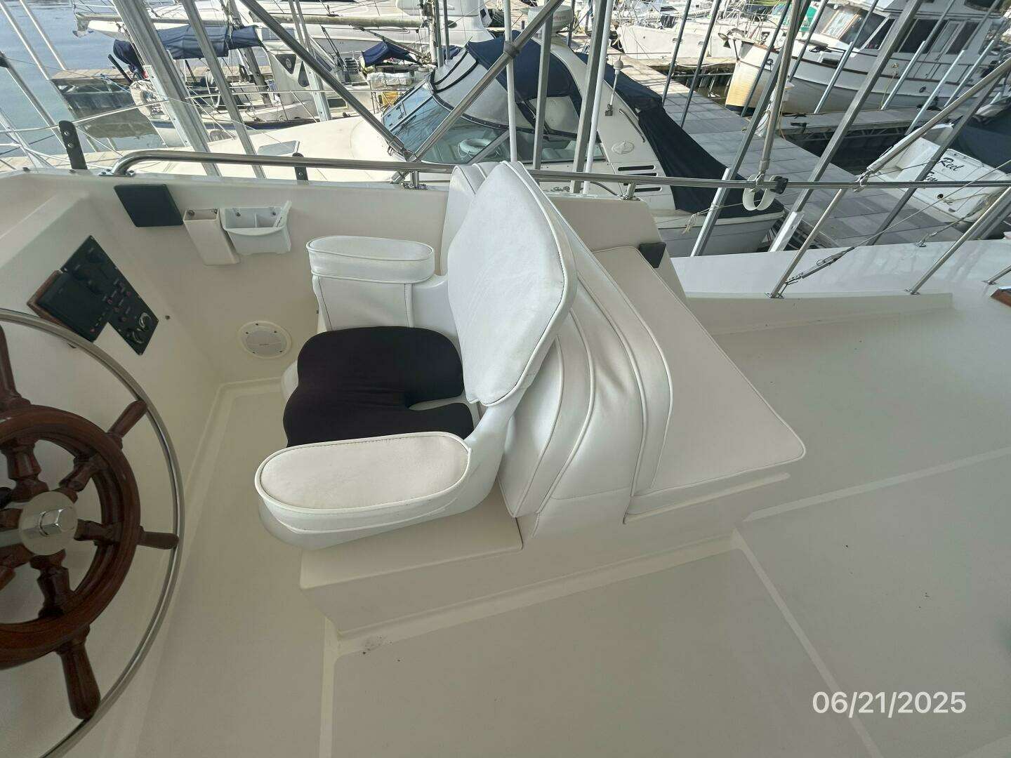 1992 Grand Banks Europa - Image 29